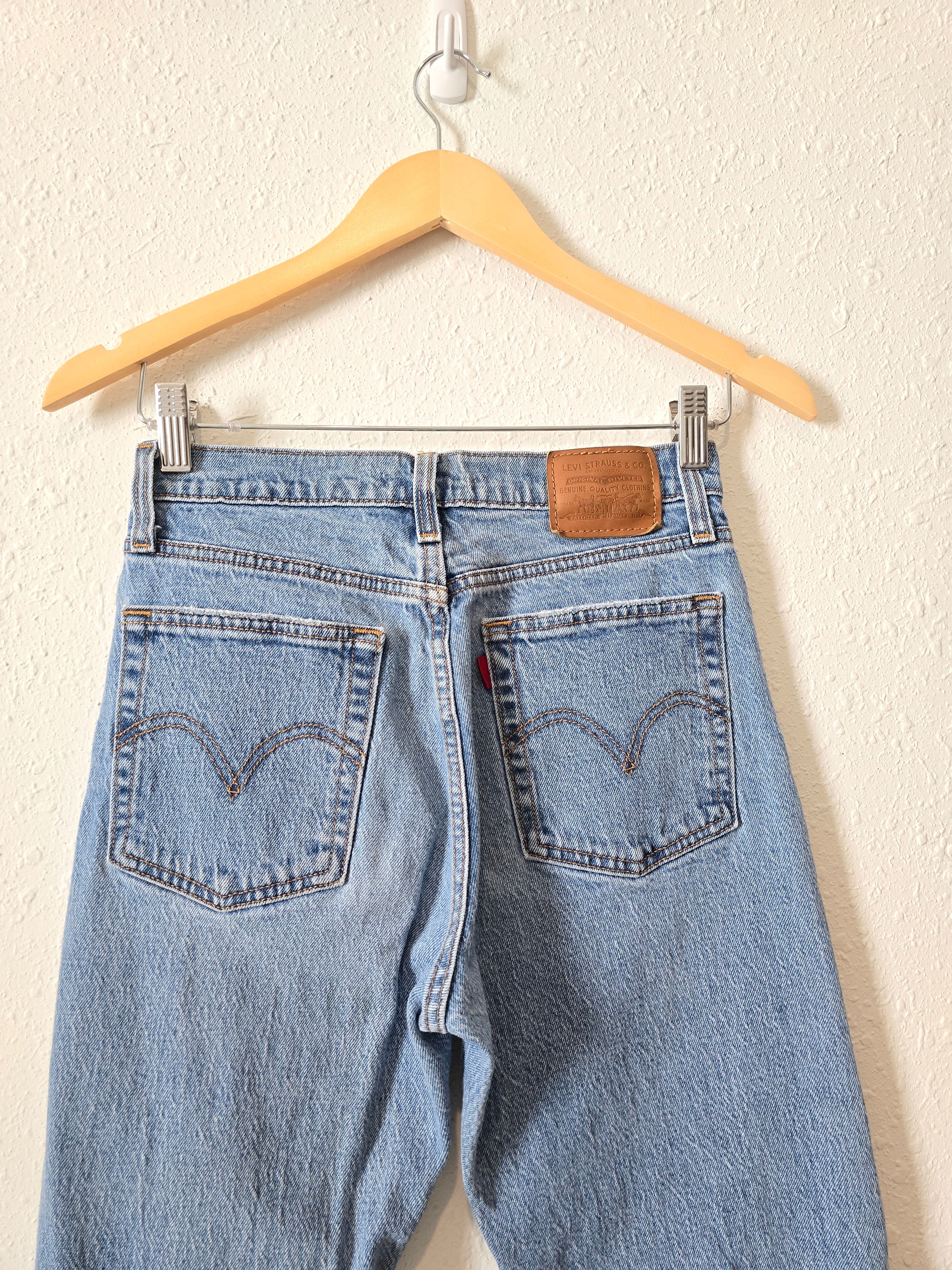 Levi's Wedgie Straight Jeans (25)