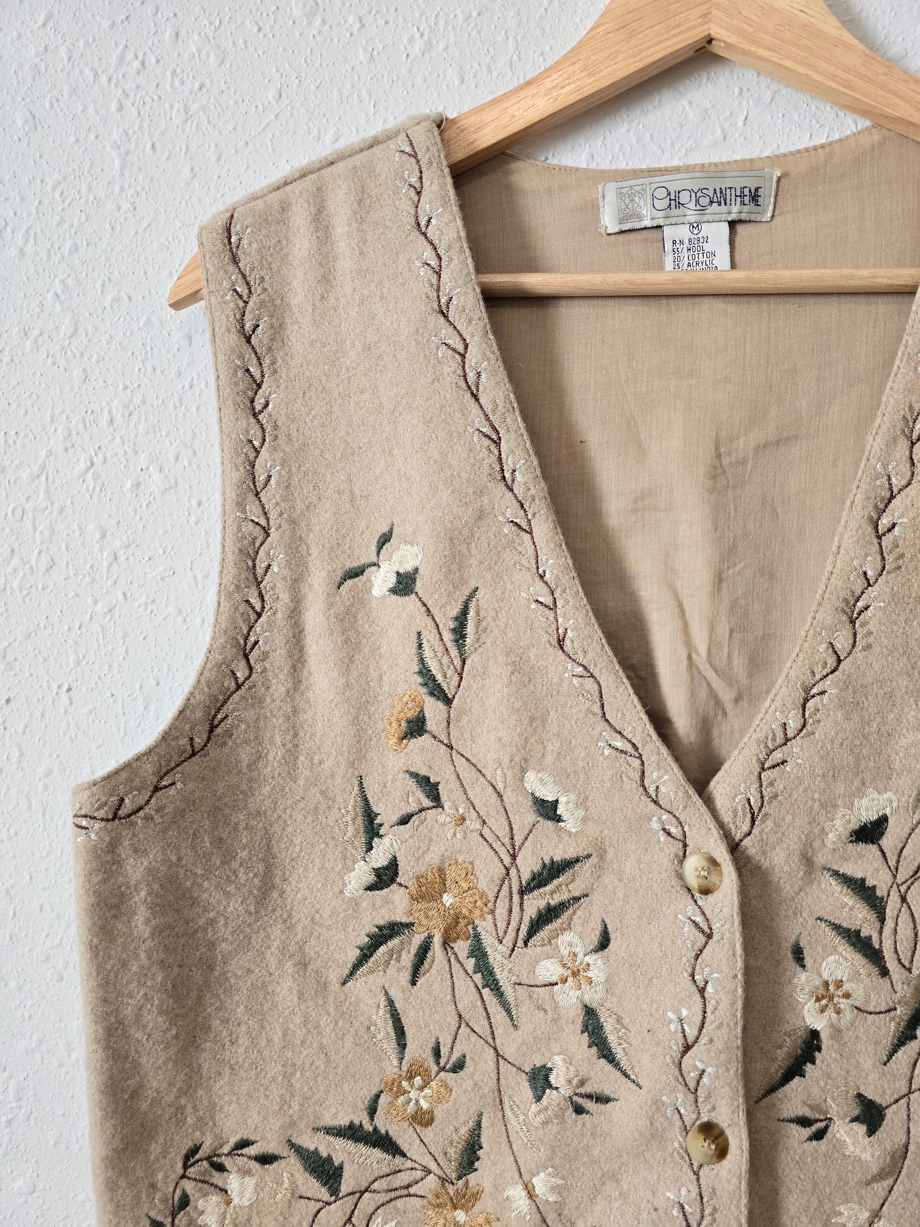 Vintage Floral Embroidered Vest (M)