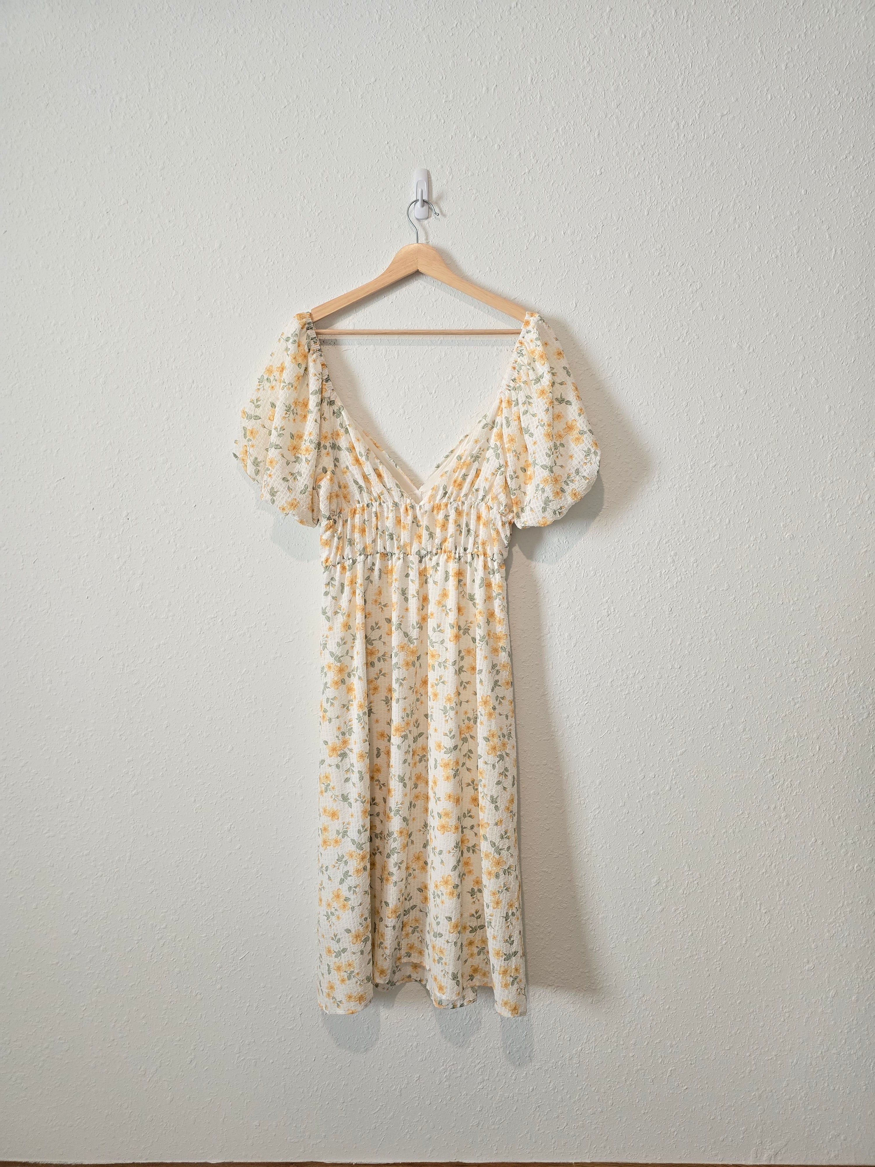 Lush Floral Midi Dress (M)
