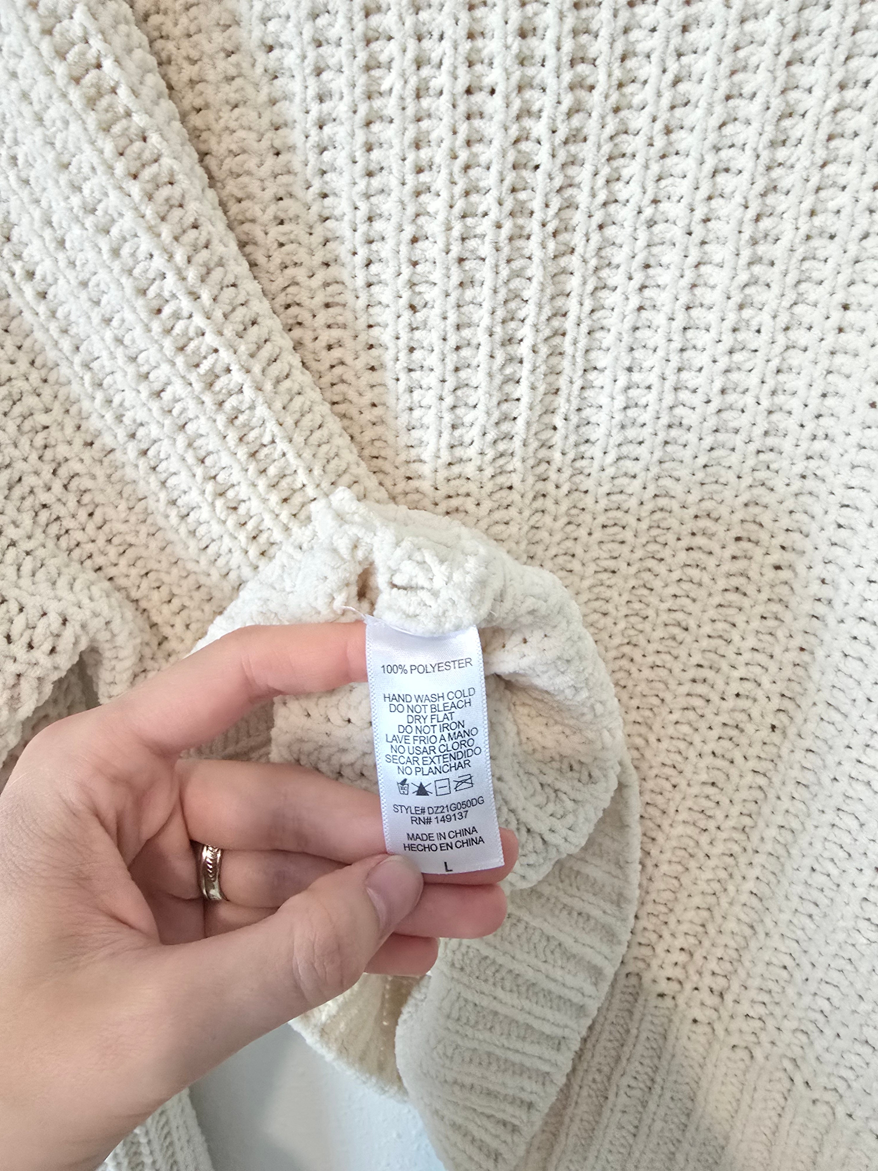 Cream Chunky Knit Sweater (L)