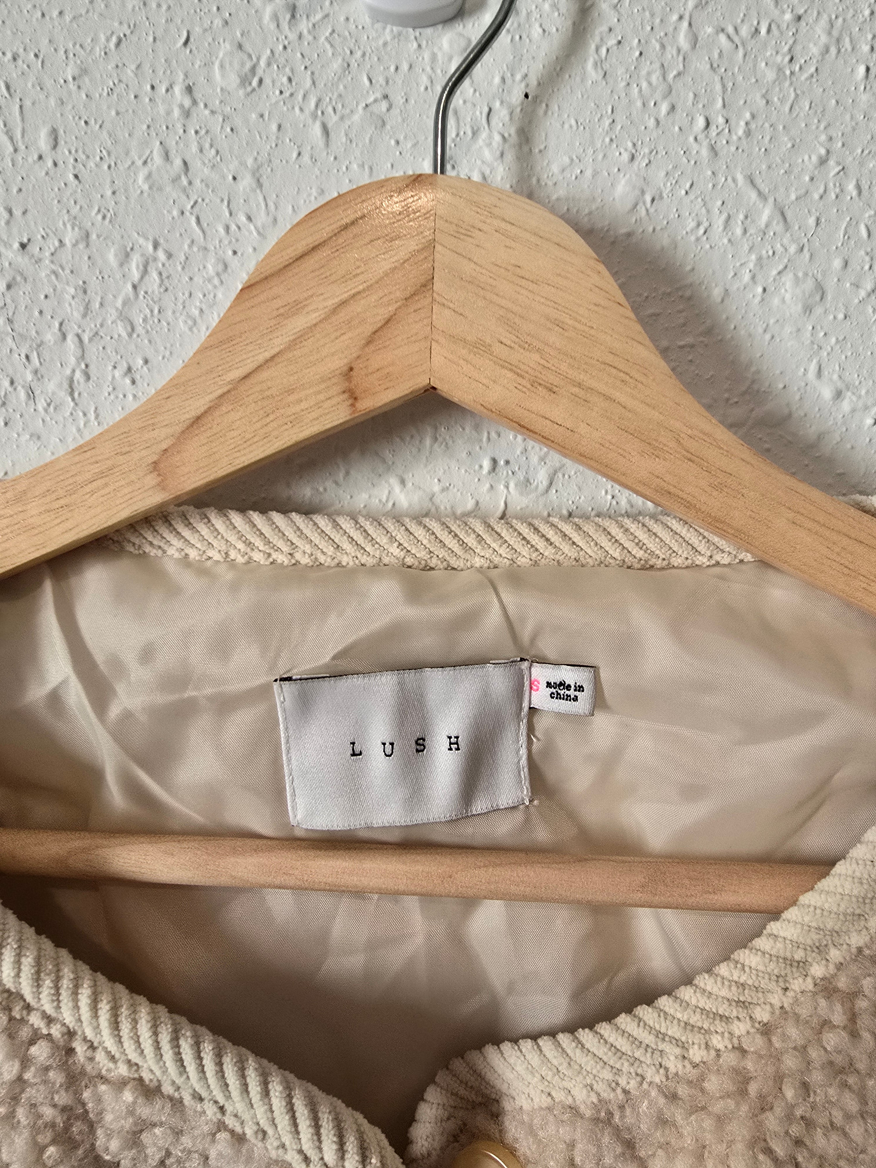 Lush Sherpa Button Up Jacket (S)