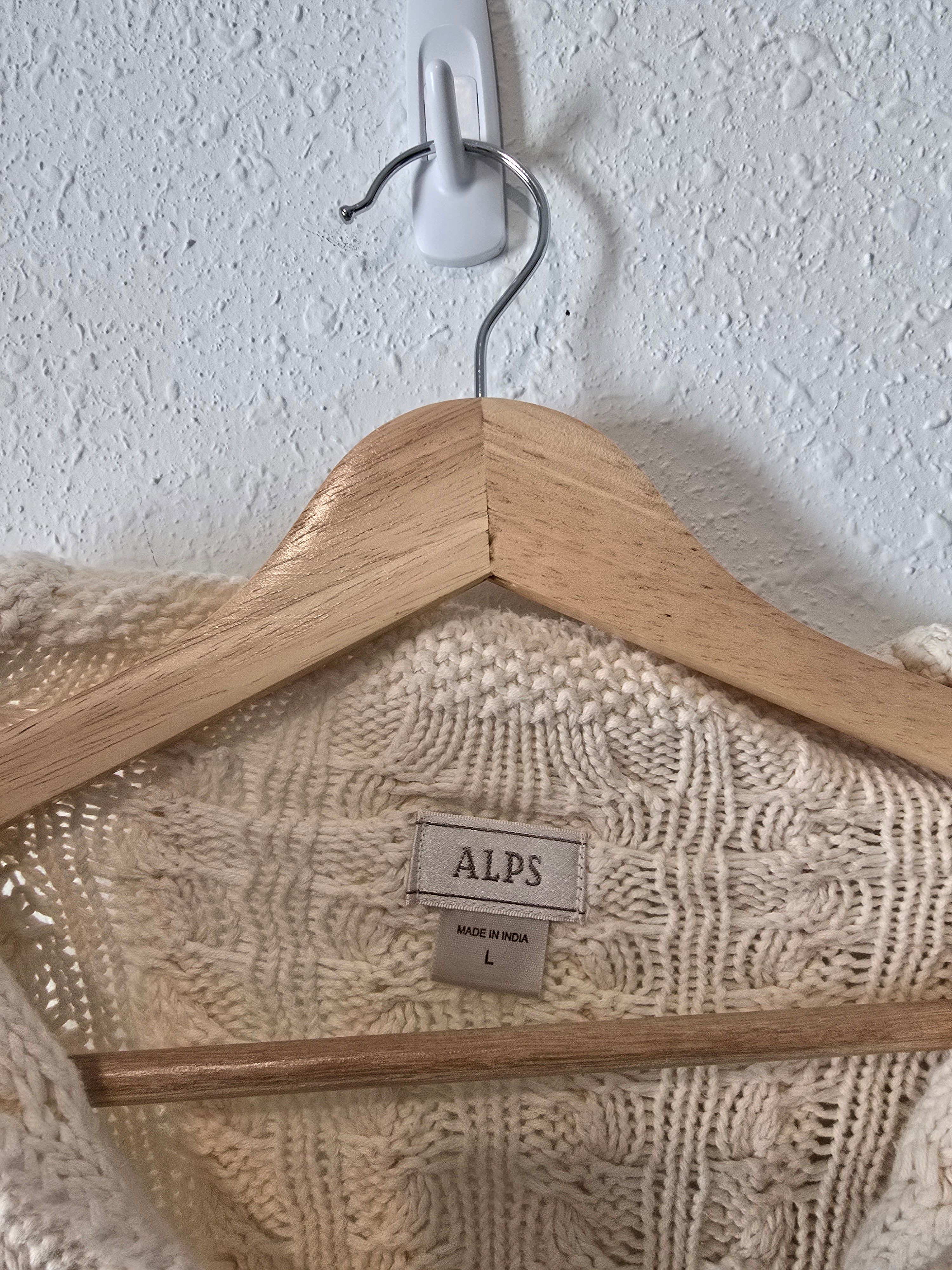 Vintage Cable Knit Cotton Sweater (L)