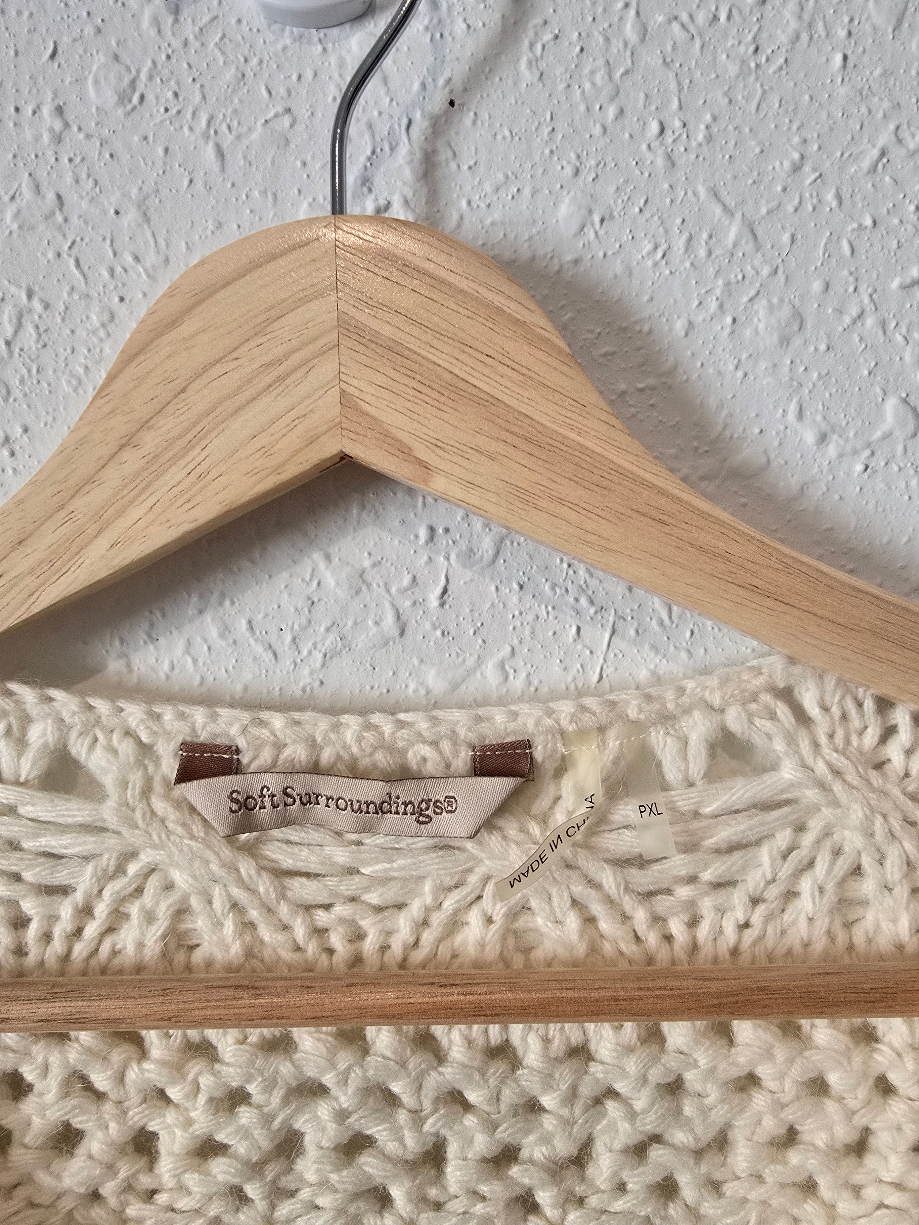 Cream Crochet Knit Cardigan (XLP)
