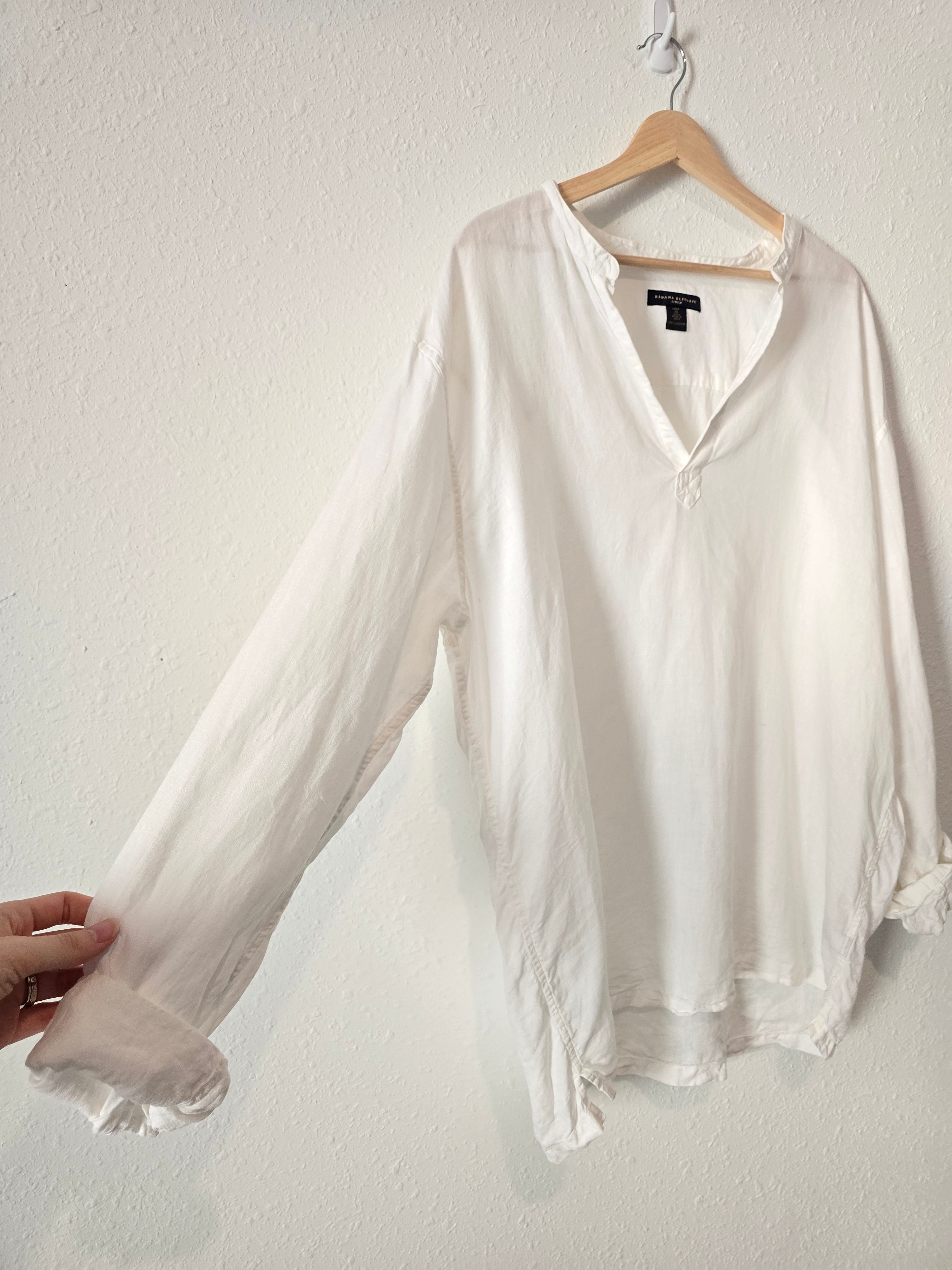 Banana Republic Linen V Neck Top (XL)