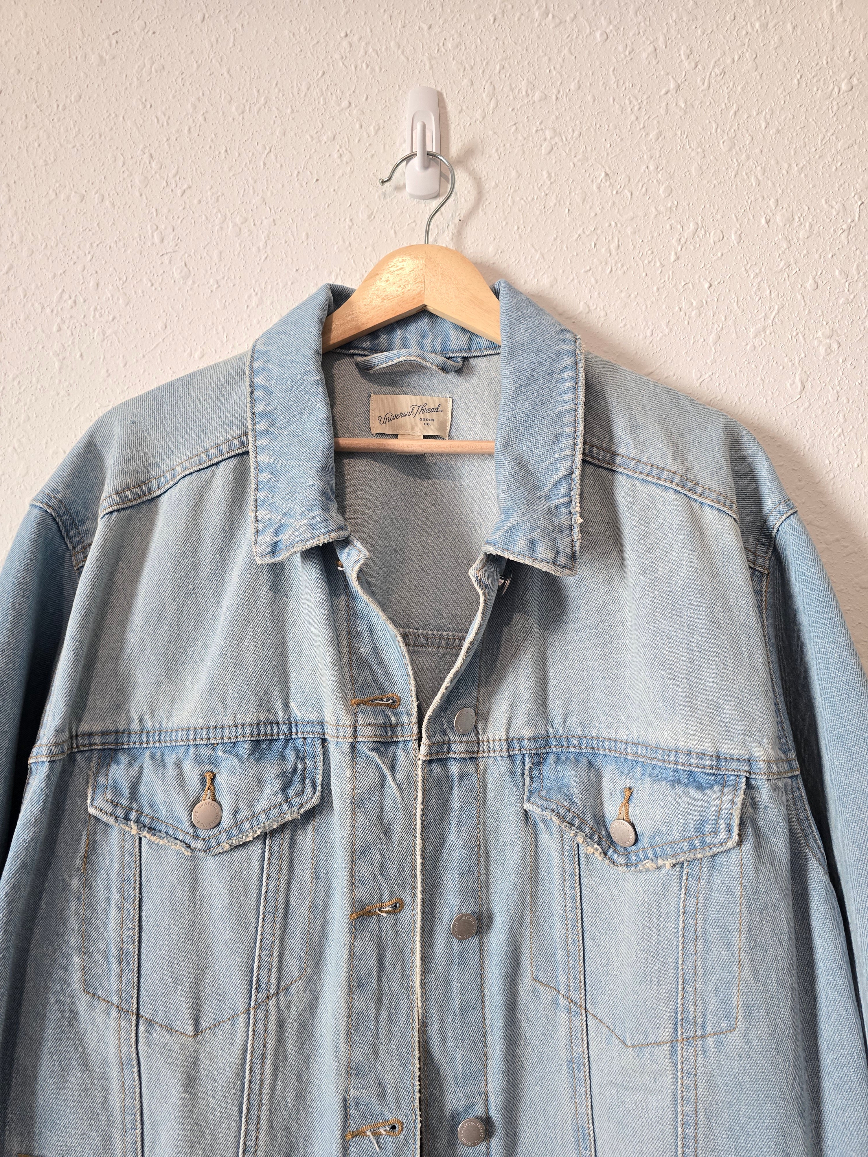 Light Wash Denim Jacket (XL)