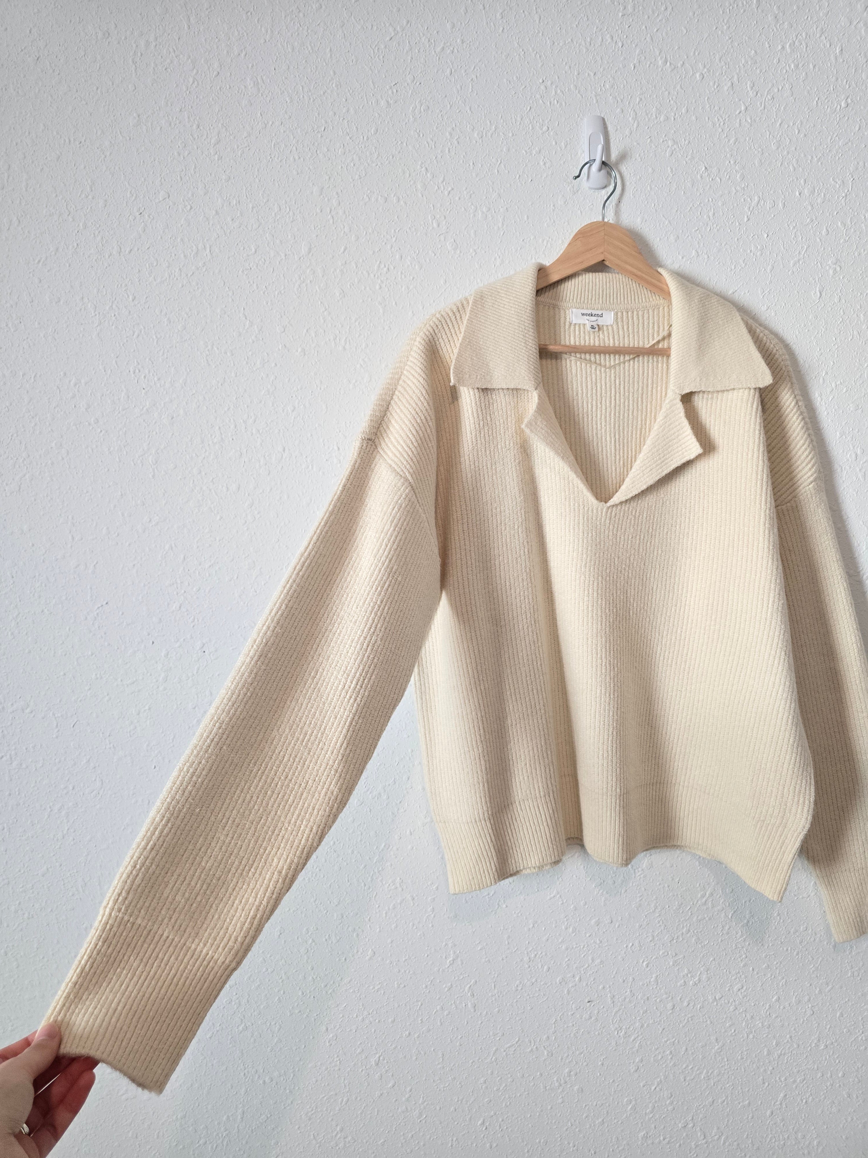 Cream Collared Sweater (XL)