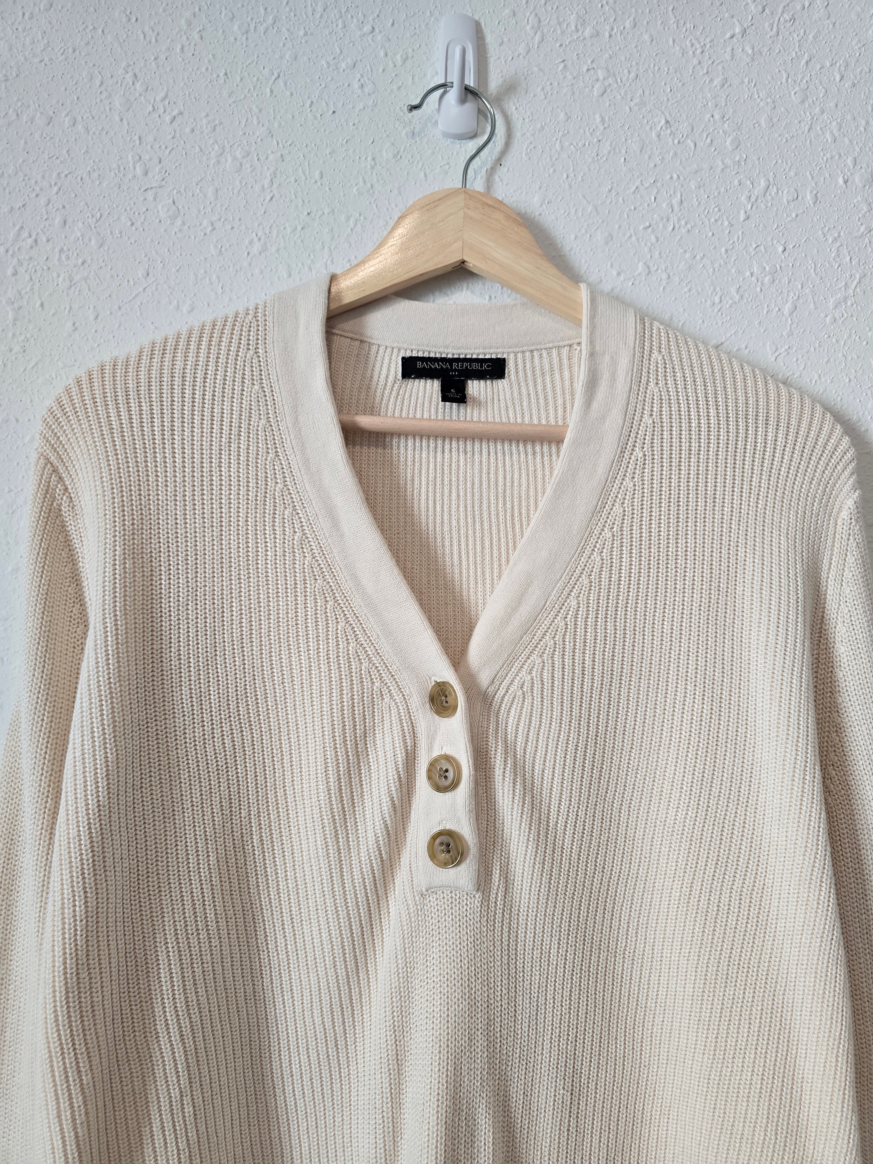 Banana Republic Henley Sweater (S)