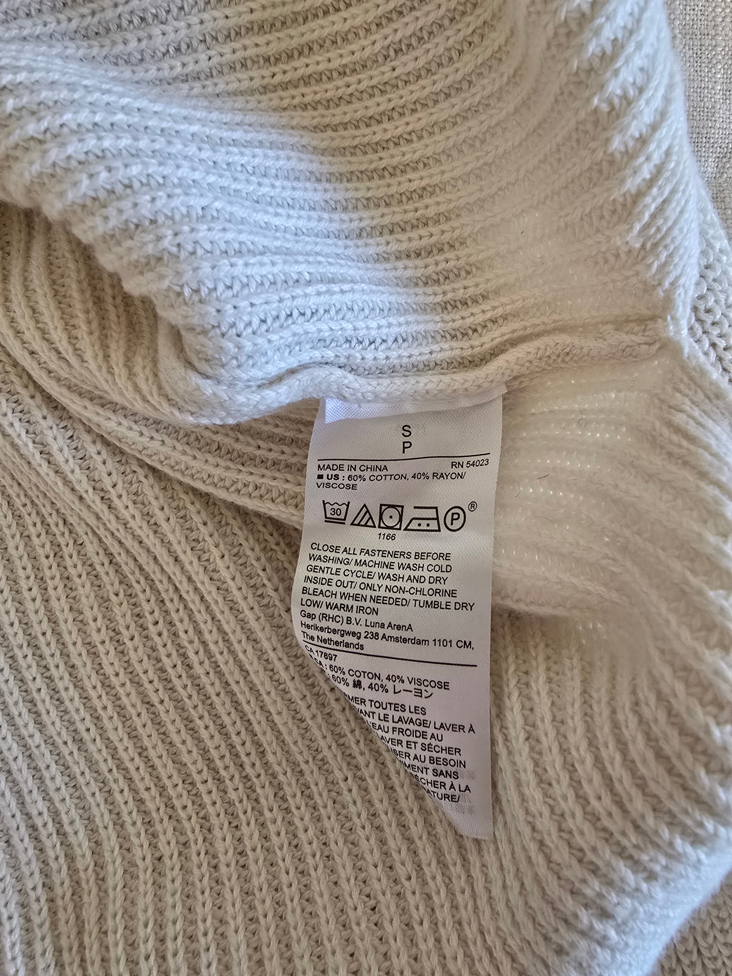 Banana Republic Henley Sweater (S)