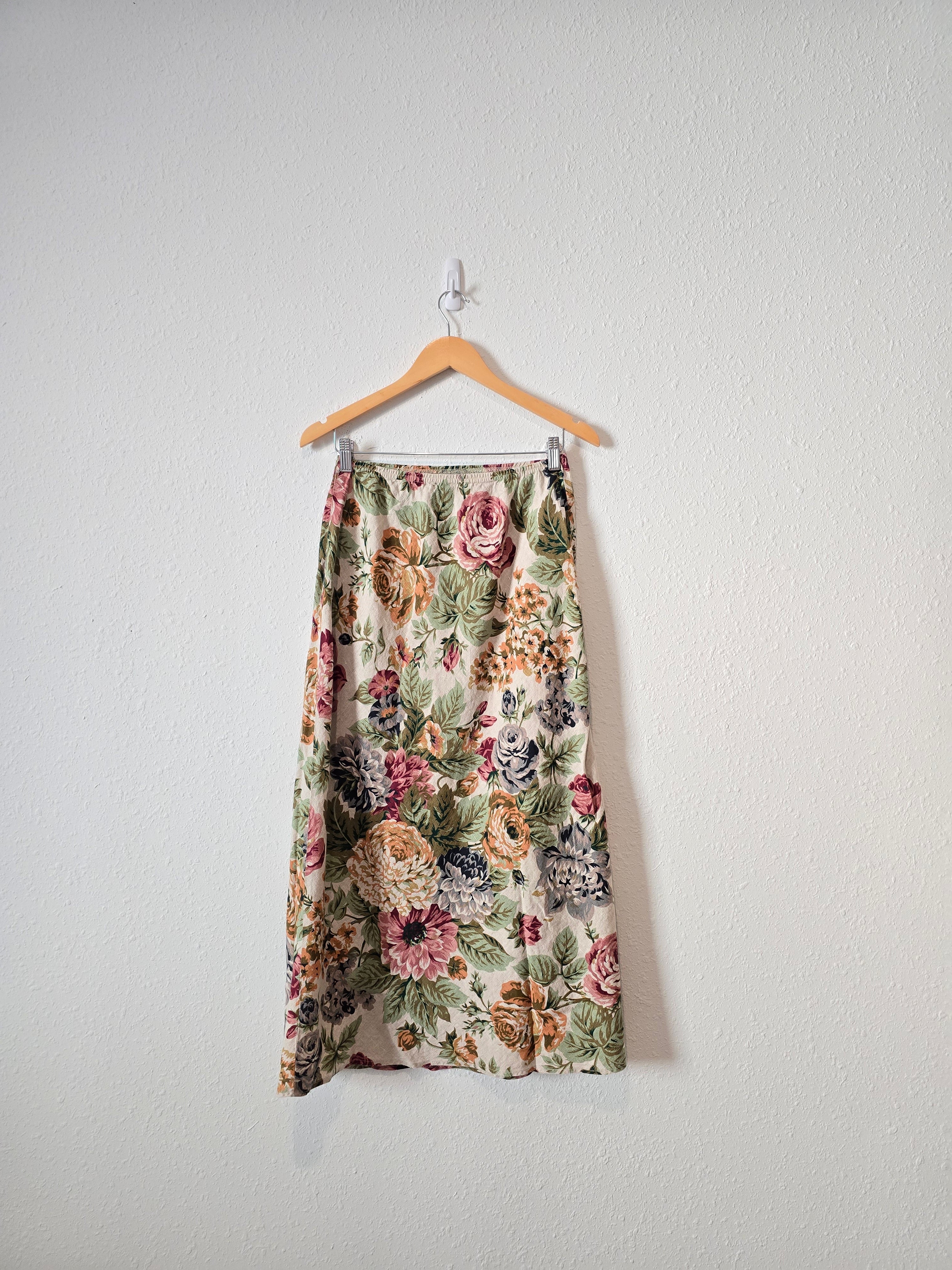 Vintage Floral Linen Maxi Skirt (S/M)