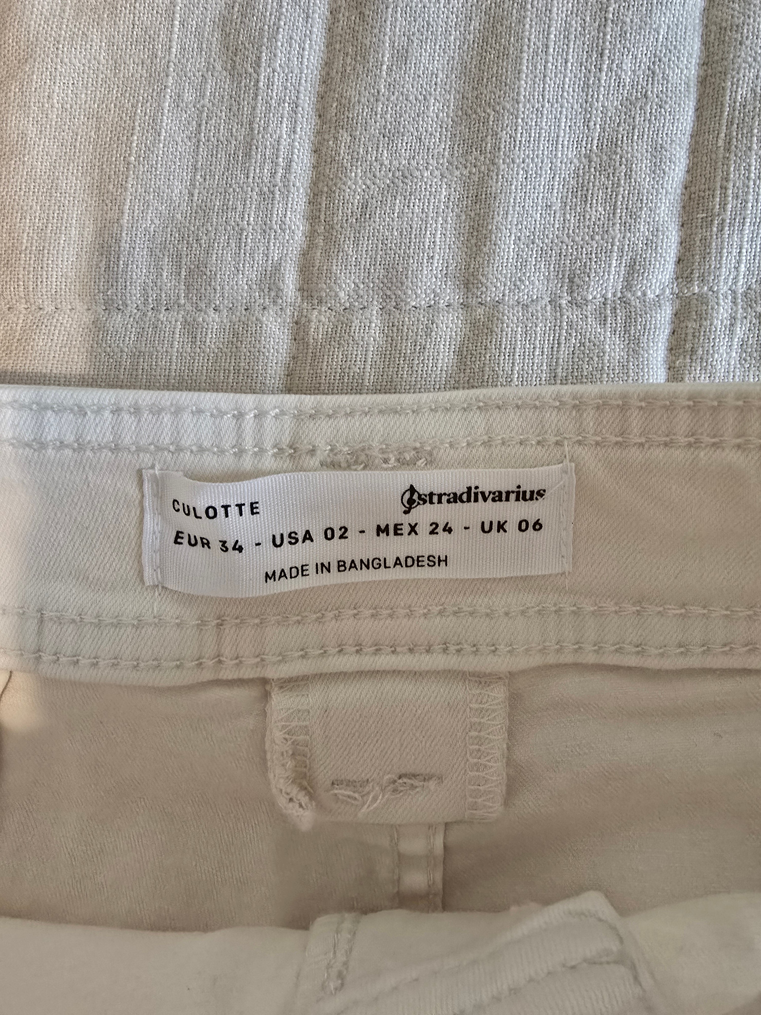 NEW Ecru Wide Leg Jeans (2)
