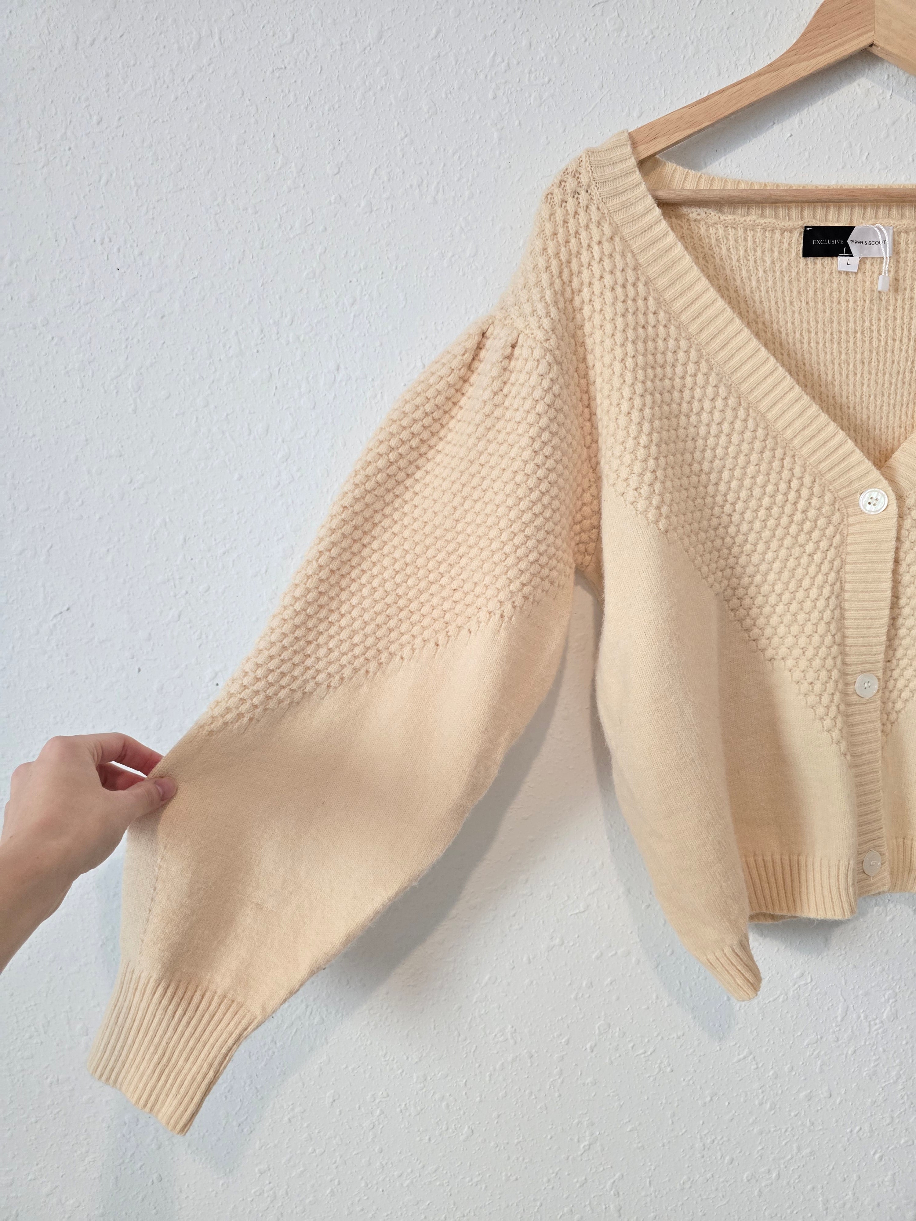 Piper & Scoot Textured Sweater (L)
