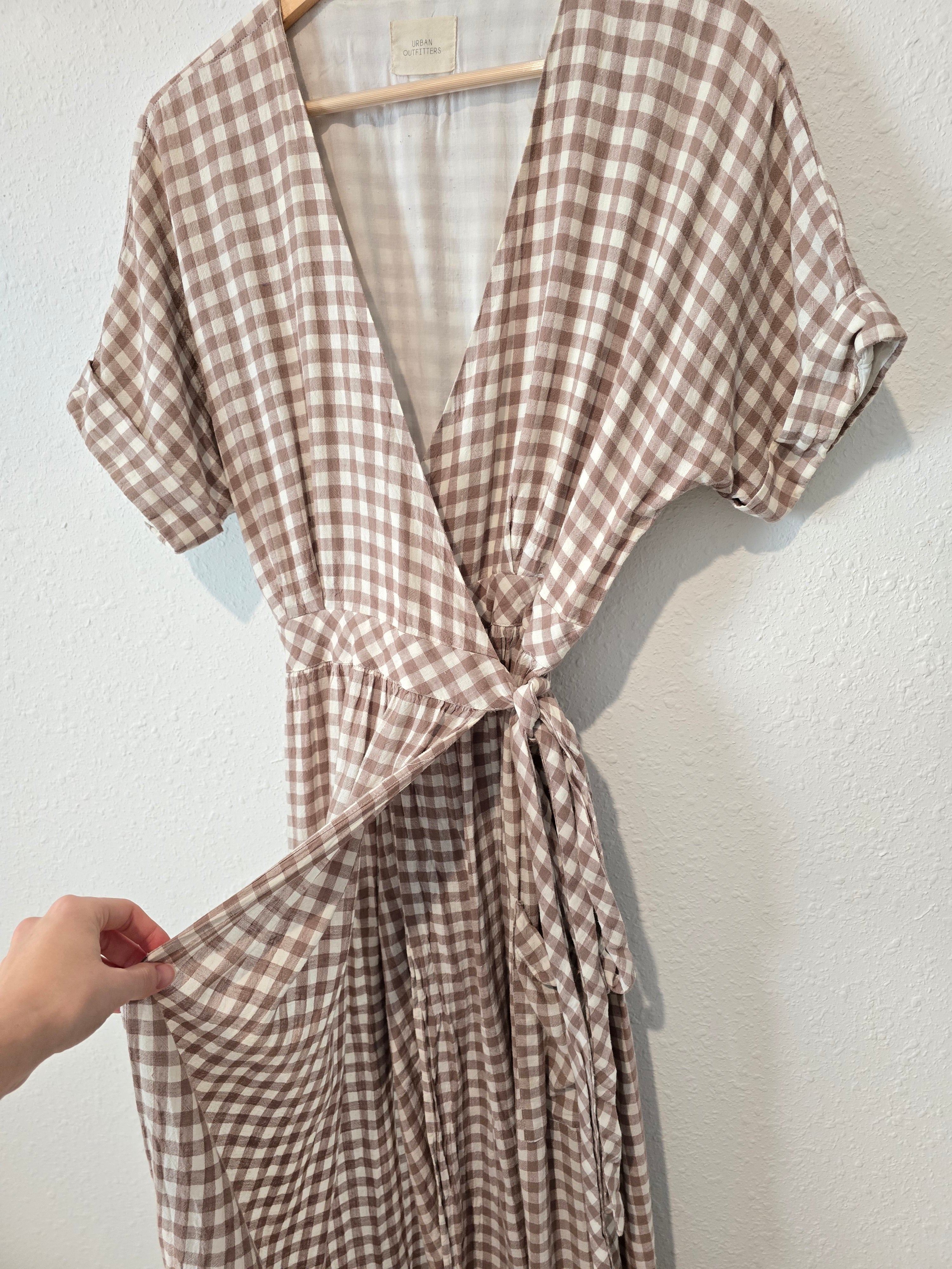 Urban Outfitters Linen Gingham Dress (M)