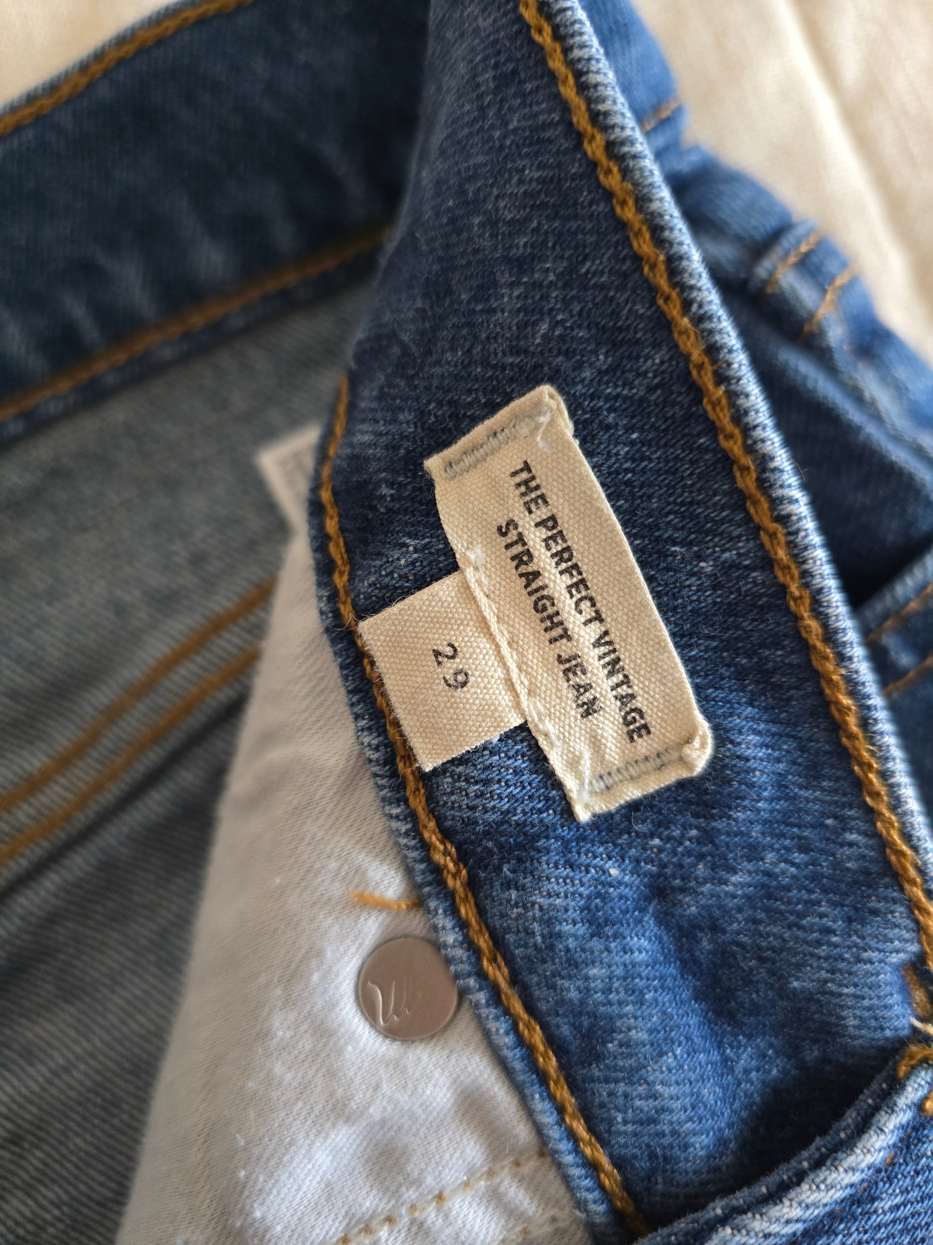 Madewell Perfect Vintage Straight Jeans (29)