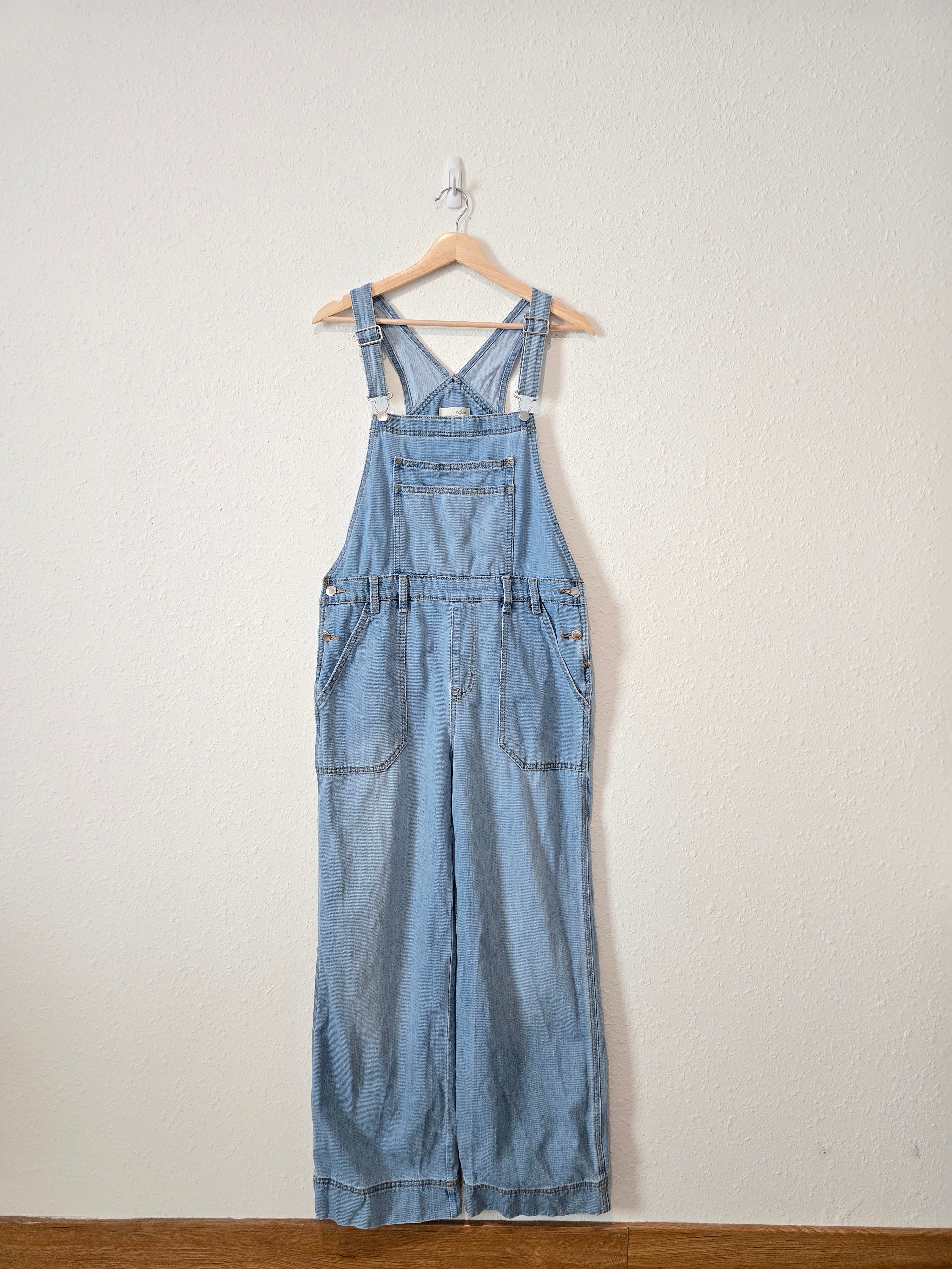 Light Wash Denim Overalls (8)