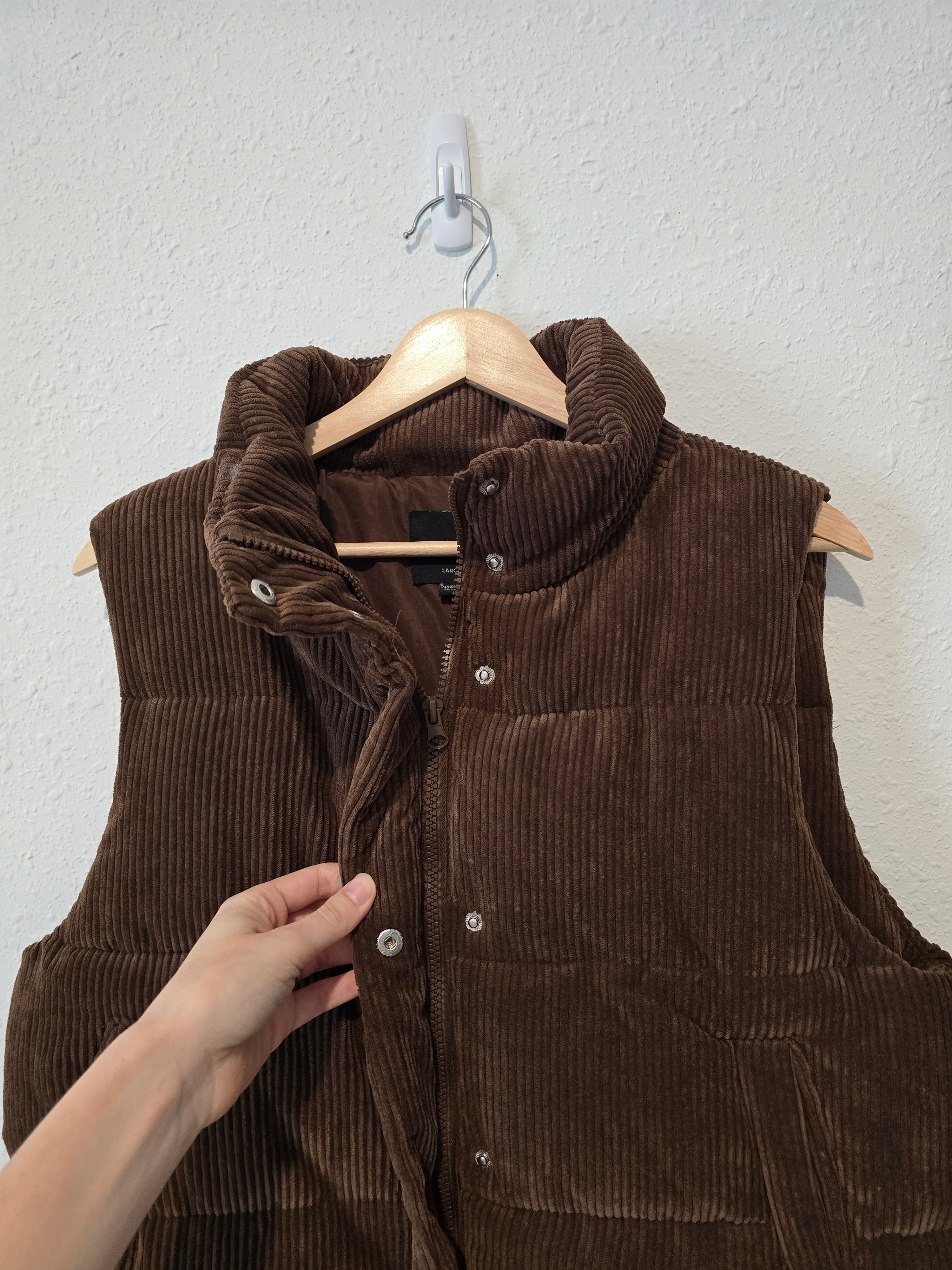 Brown Corduroy Puffer Vest (L)