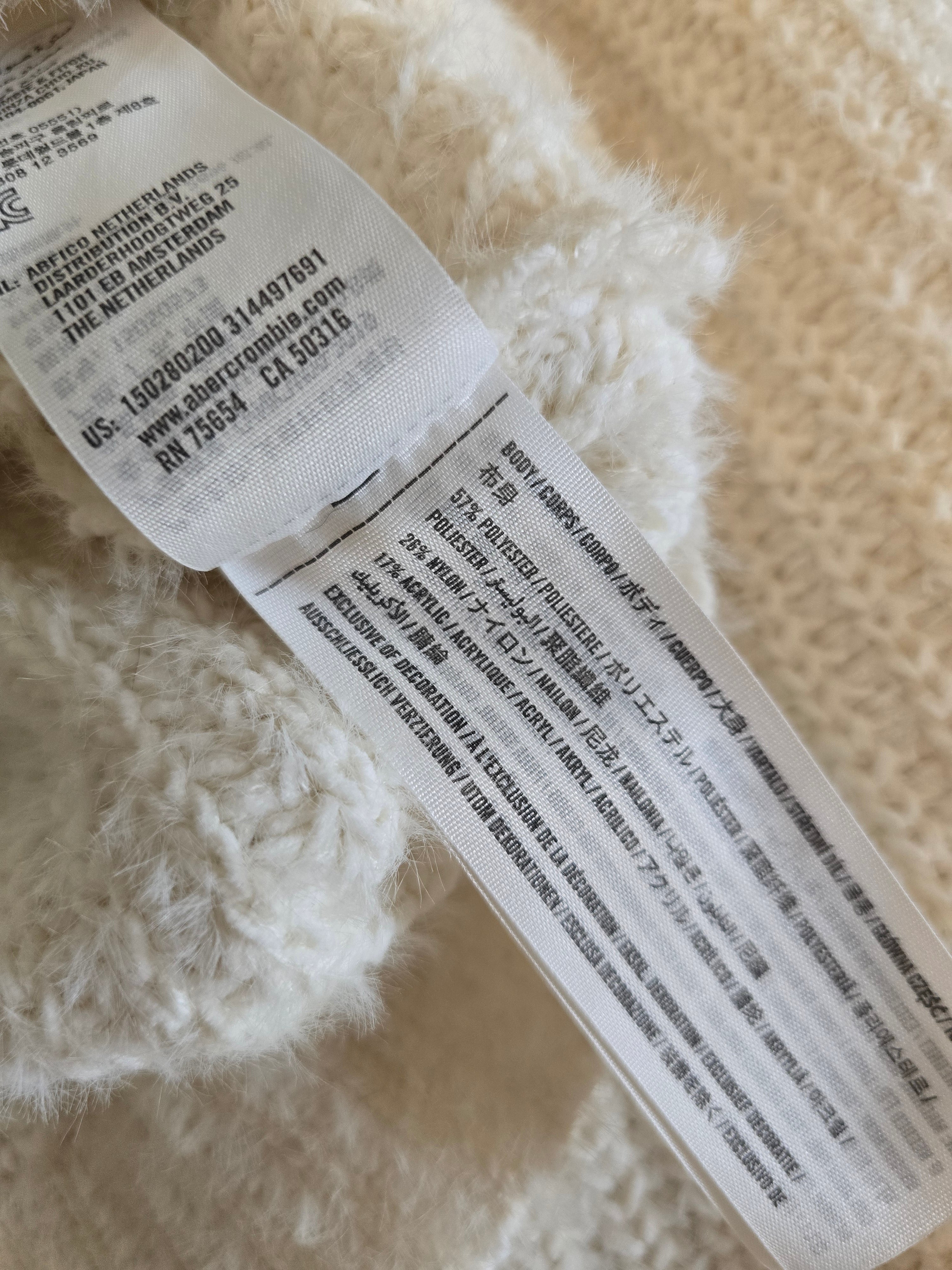 Abercrombie Cozy Button Up Sweater (M)