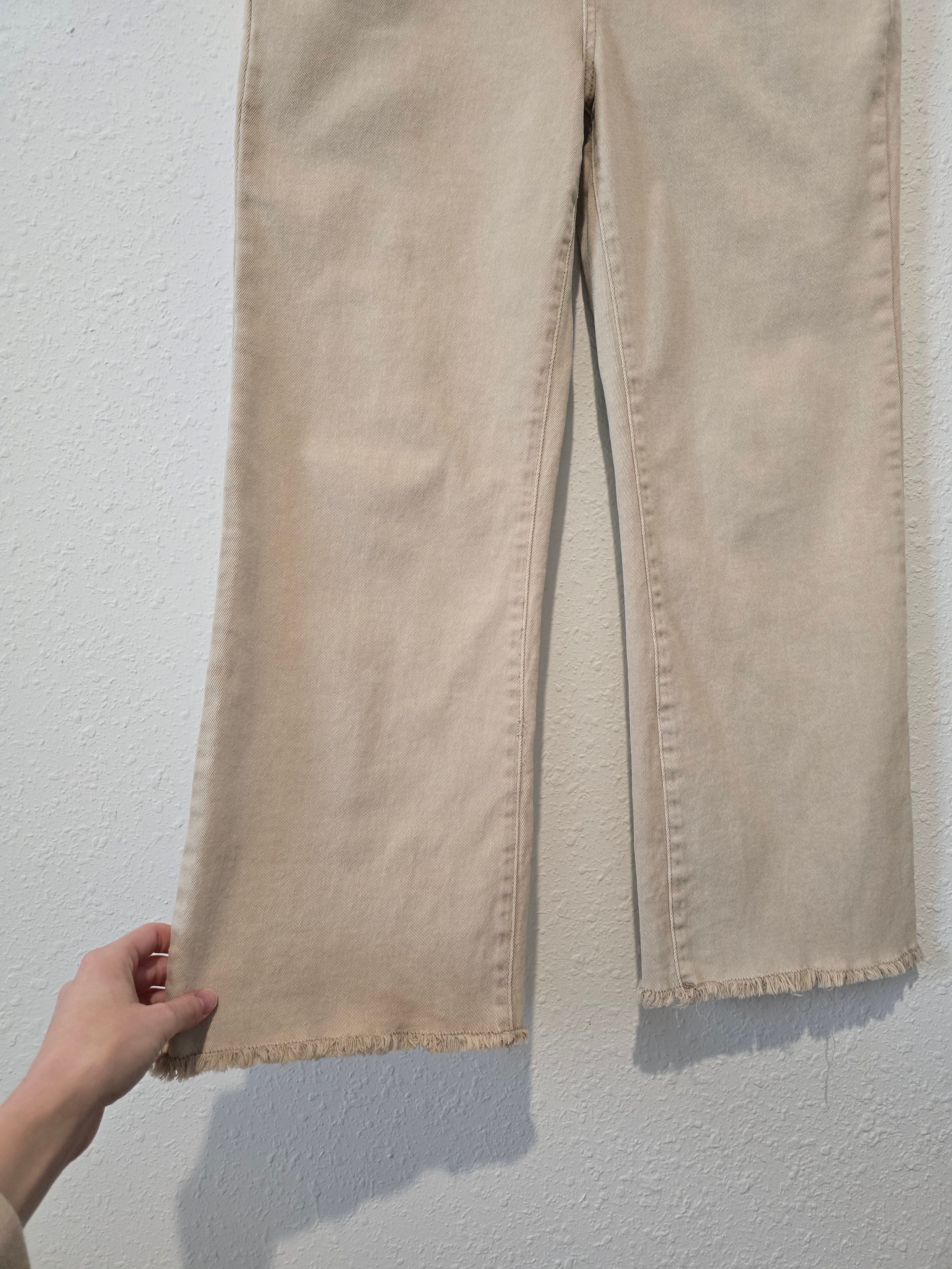 Zenana Neutral Wide Leg Jeans (L)