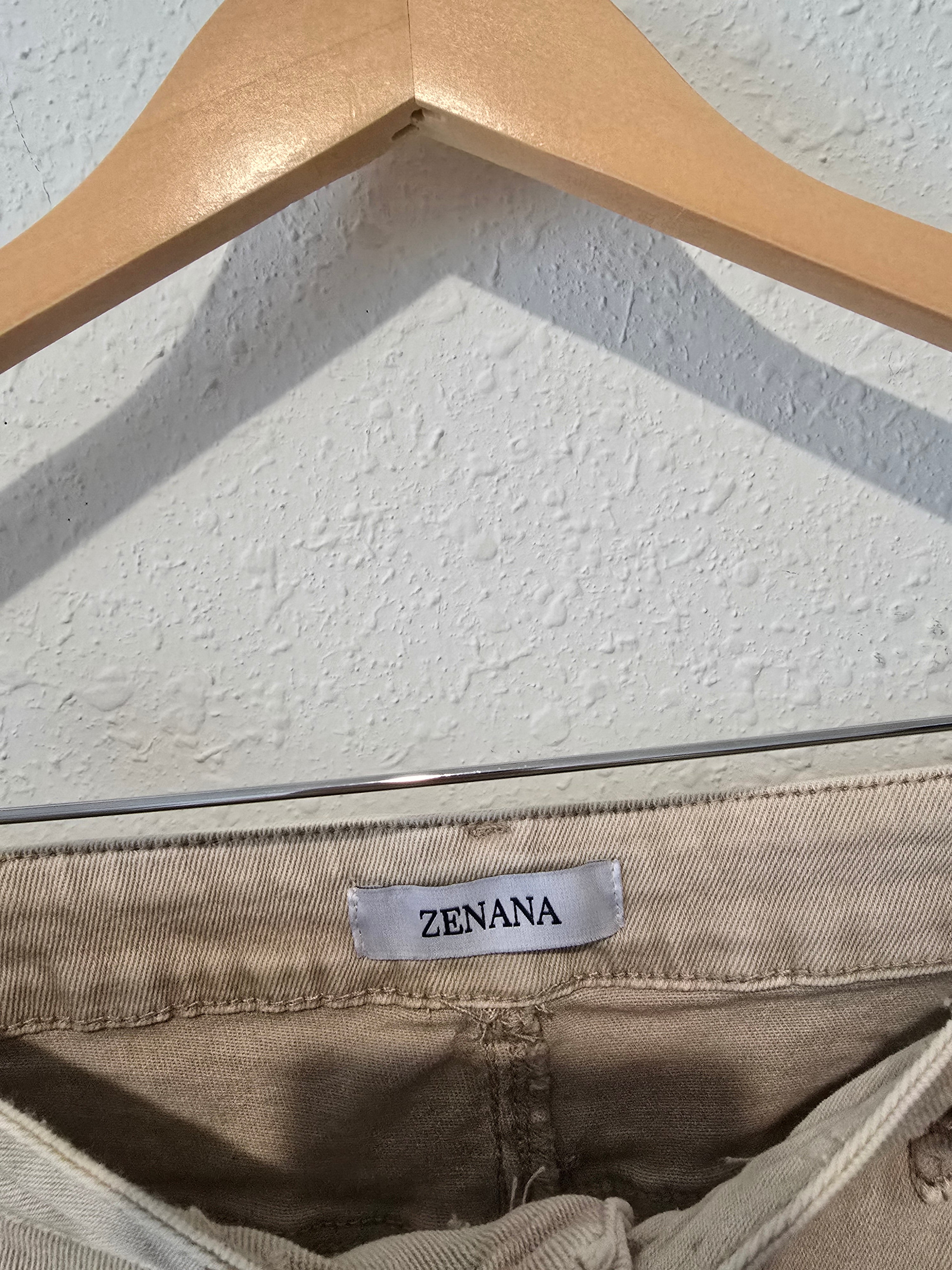 Zenana Neutral Wide Leg Jeans (L)