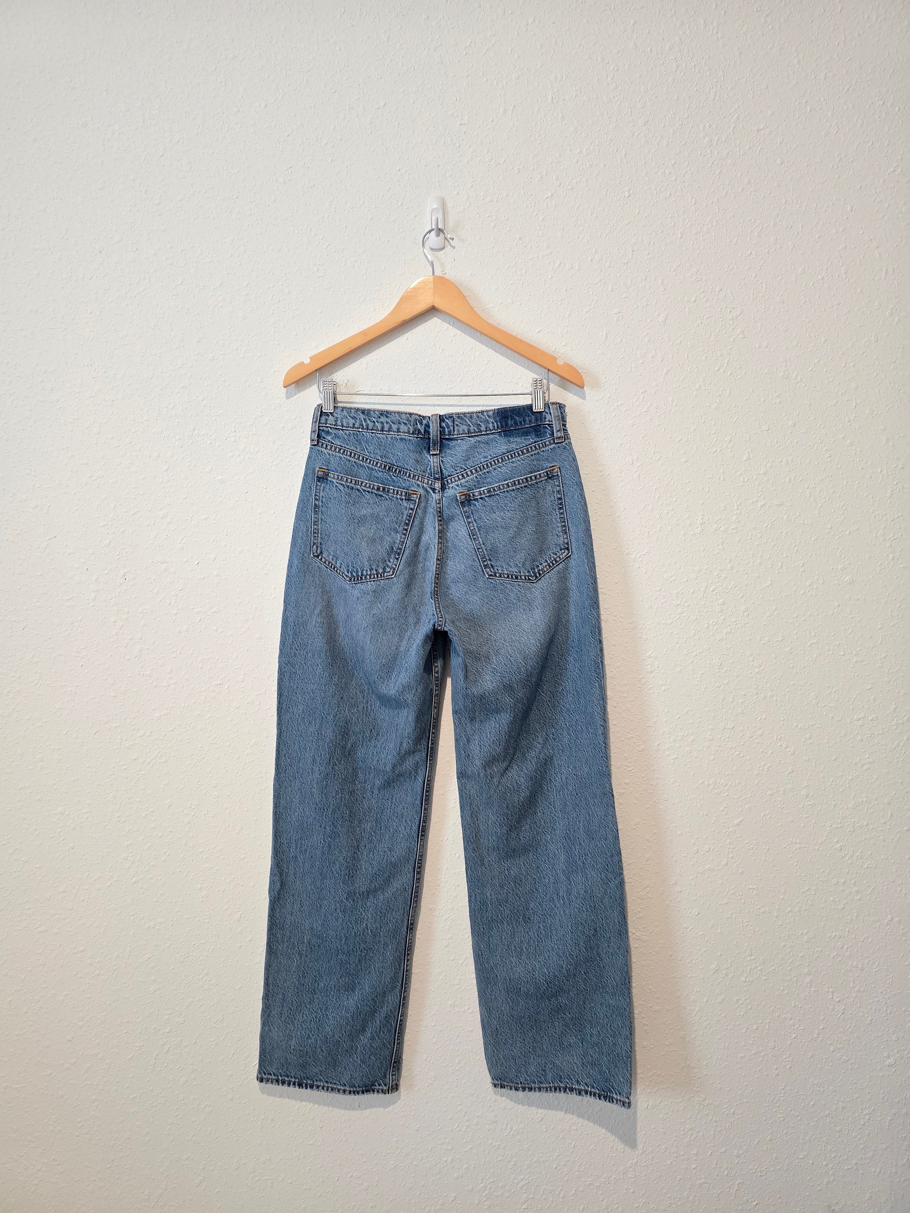 Abercrombie High Rise Loose Jeans (28/6)