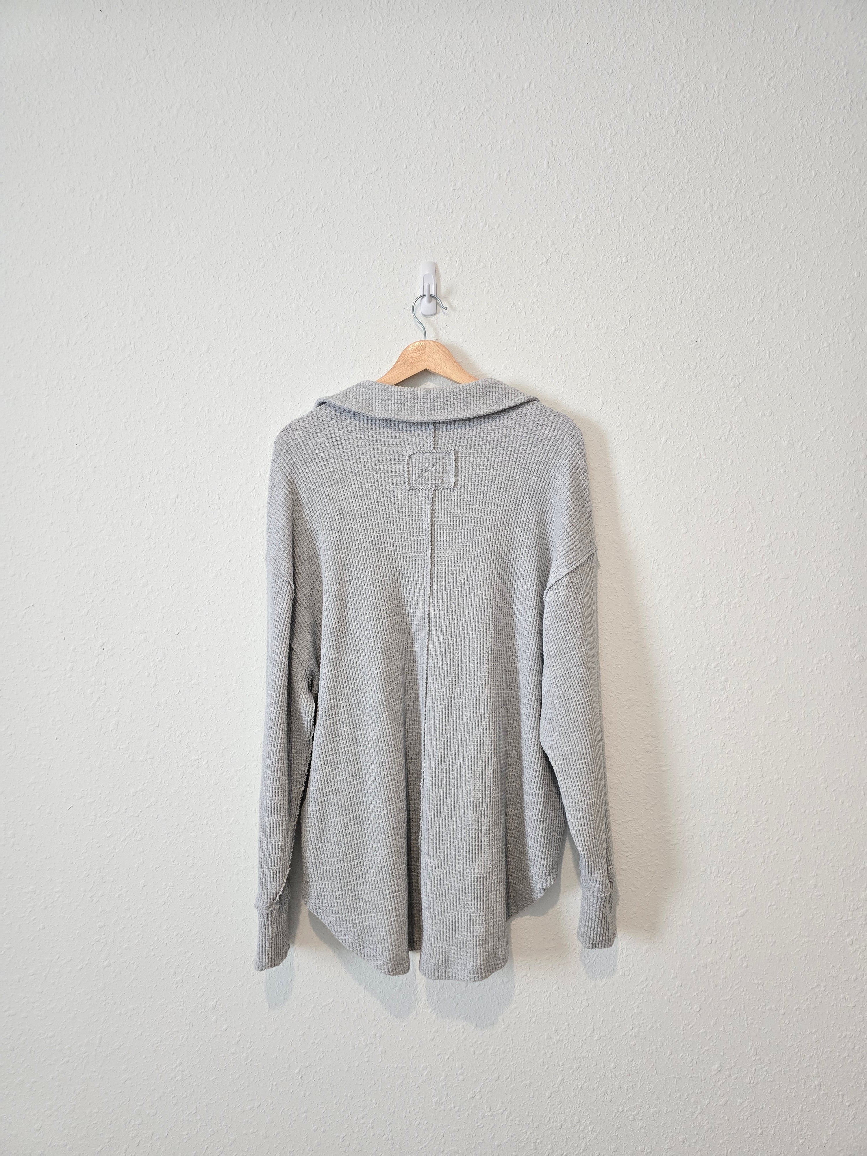 Aerie Gray Waffle Pullover (M)