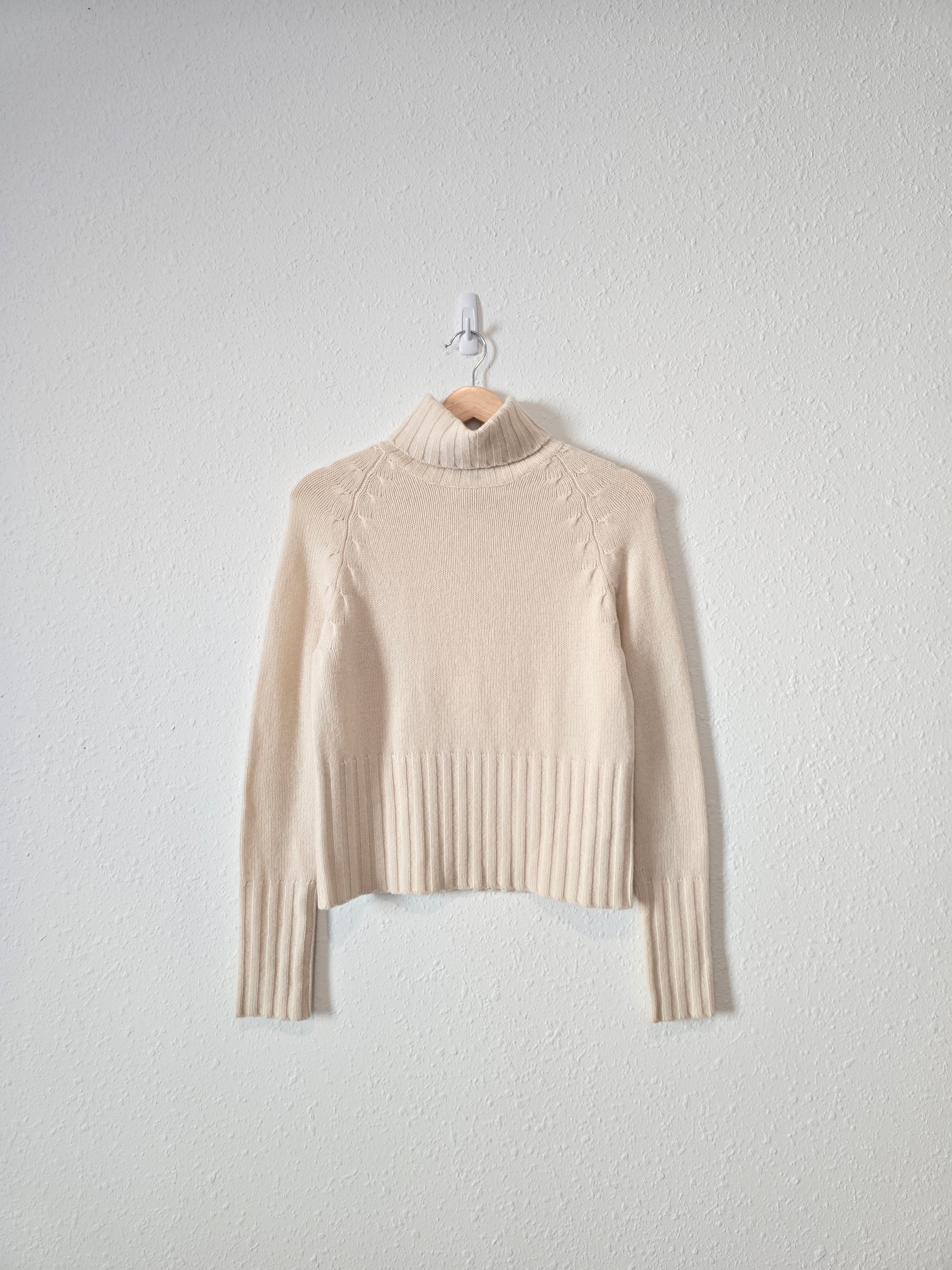 Vintage Cashmere Turtleneck Sweater (S)