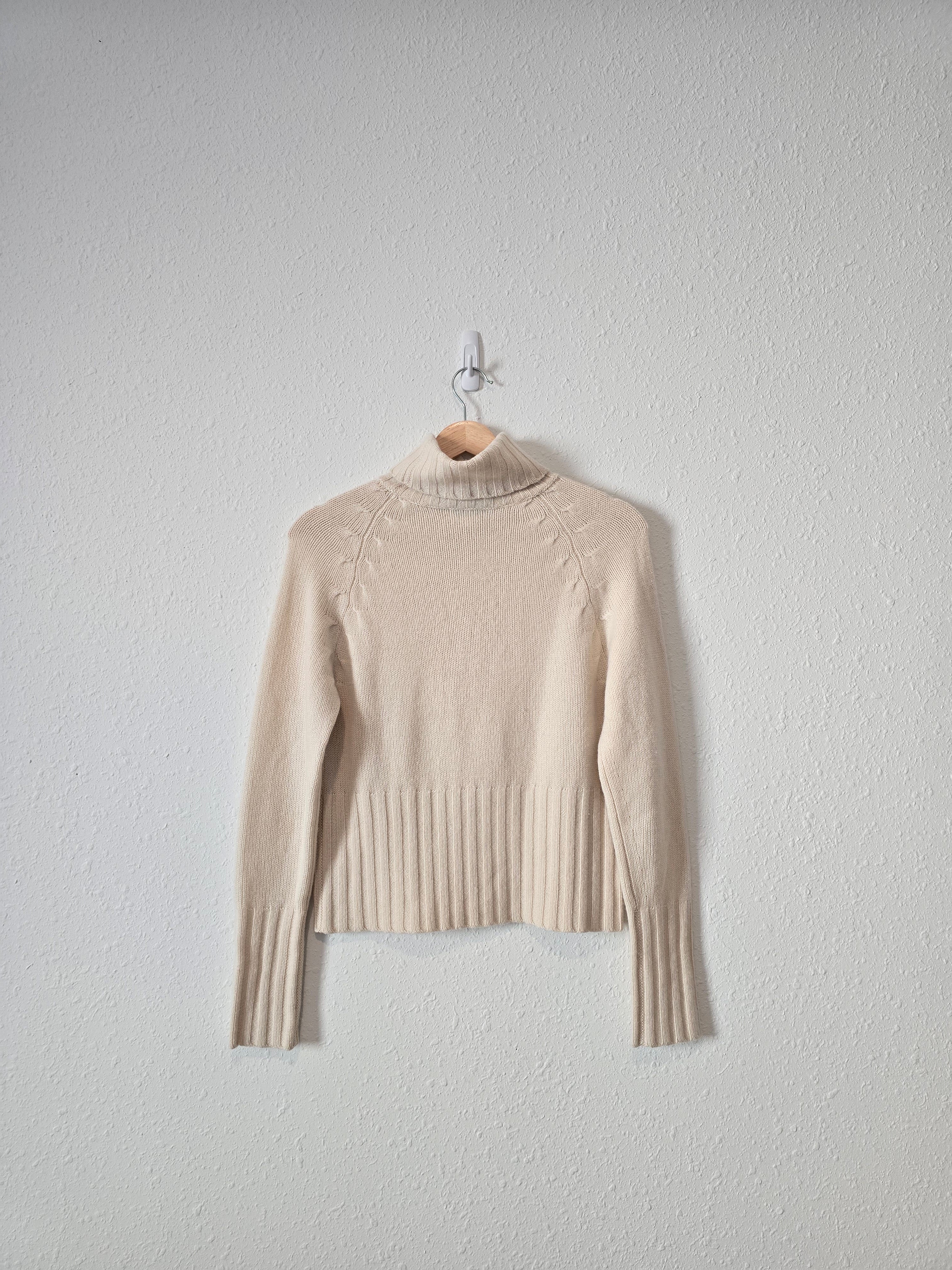 Vintage Cashmere Turtleneck Sweater (S)