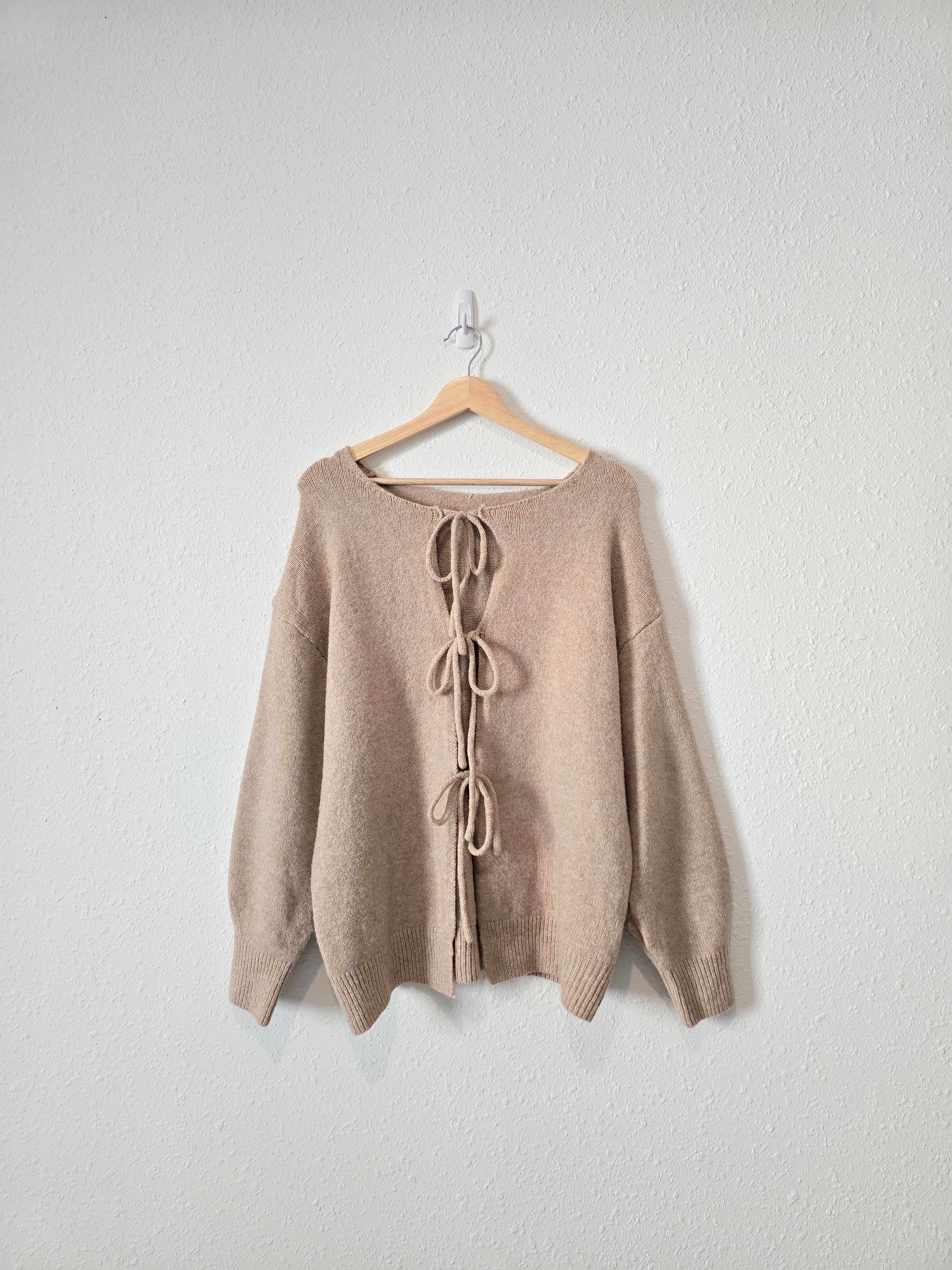 NEW Neutral Tie Front Sweater (XL)