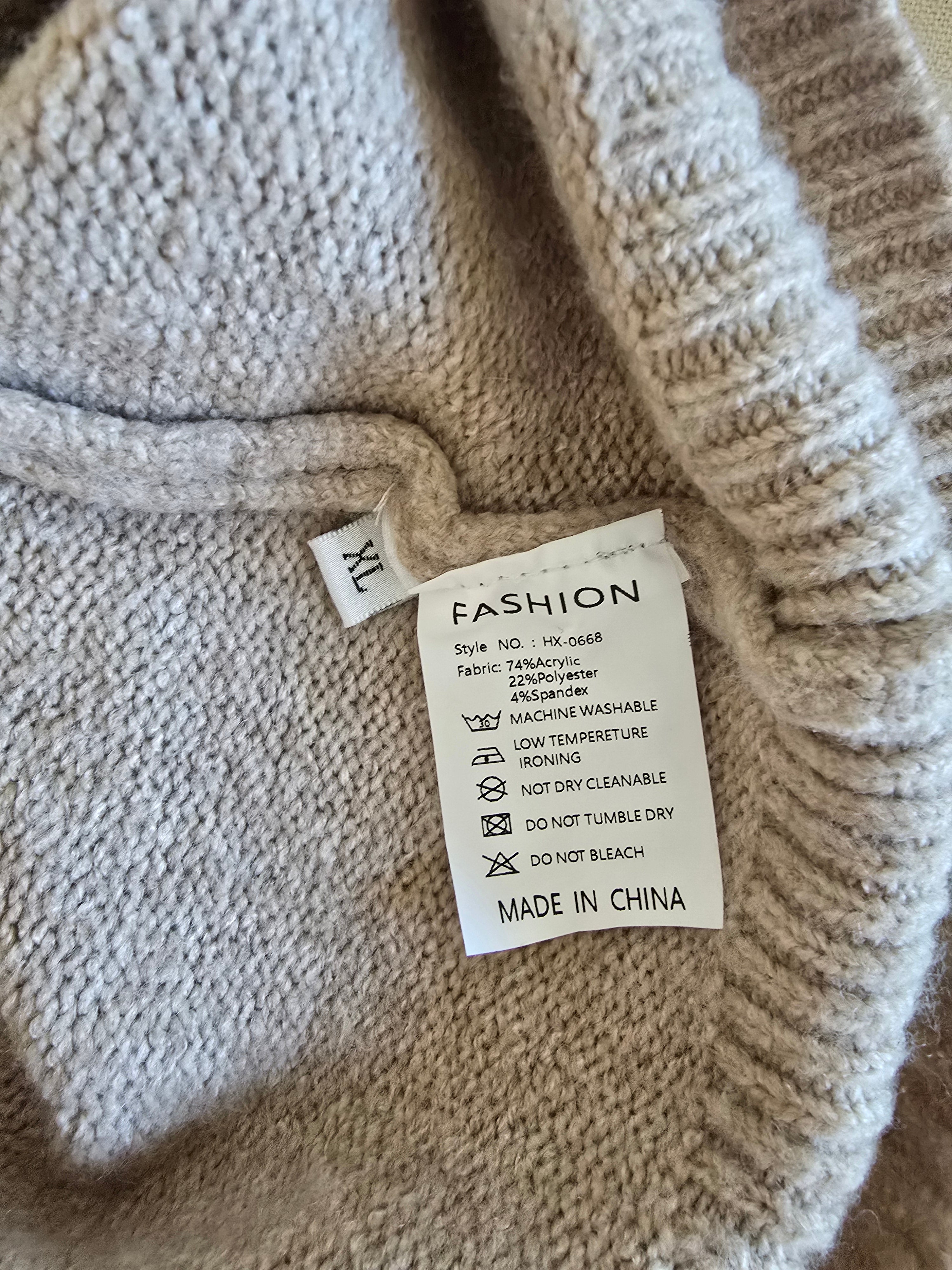 NEW Neutral Tie Front Sweater (XL)