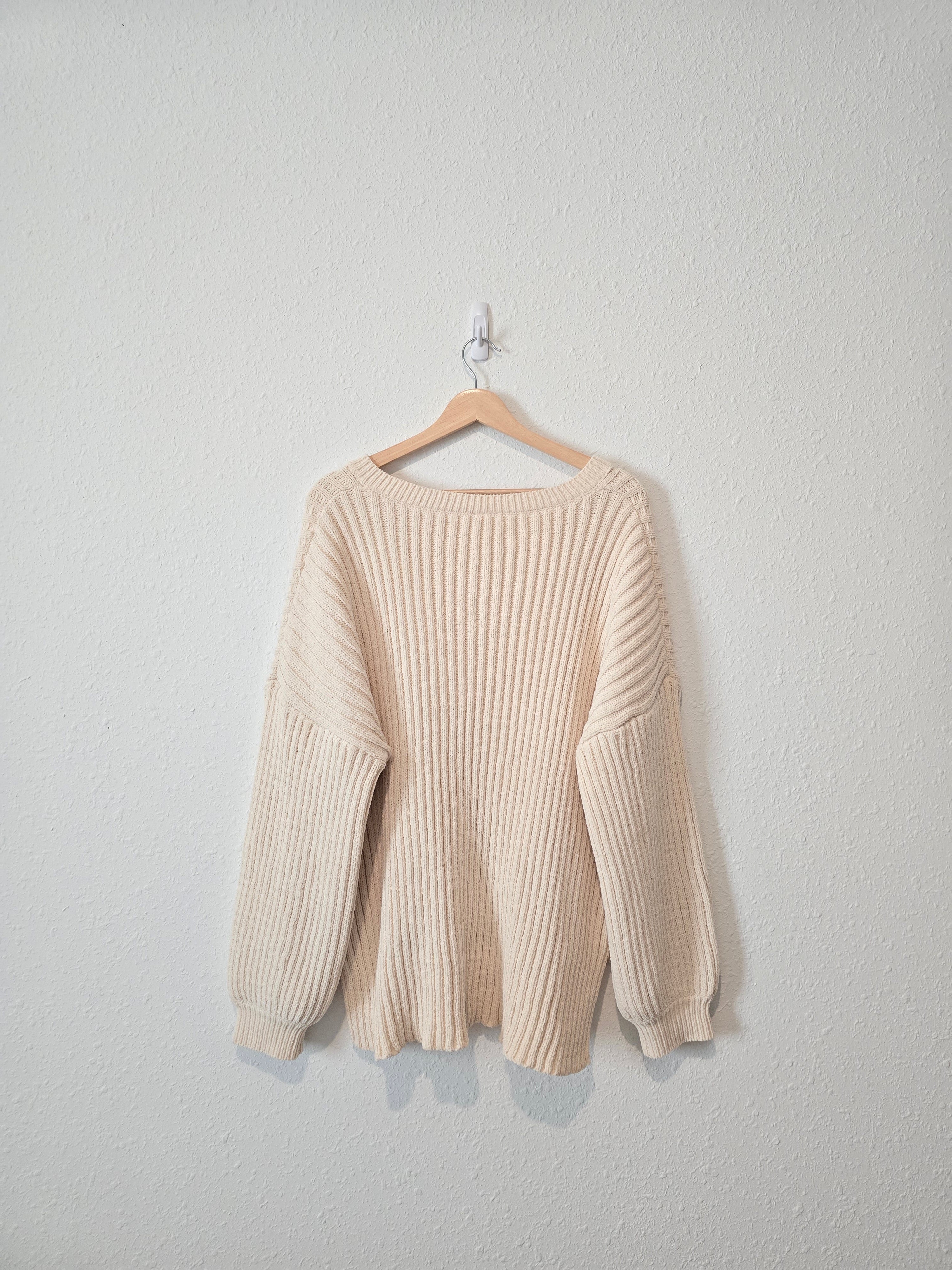 Cream Textured Knit Sweater (L)
