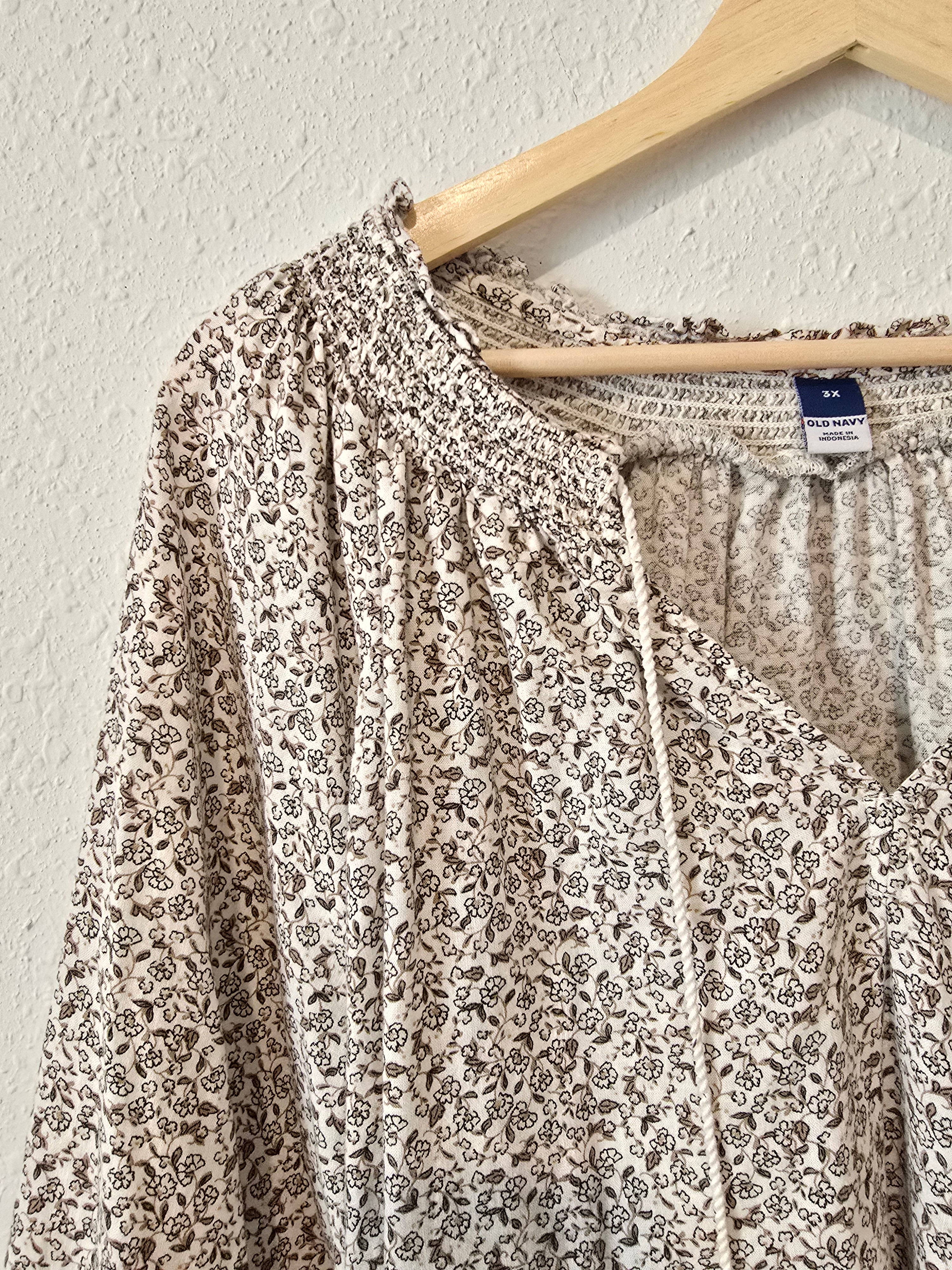 Floral Puff Sleeve Blouse (3X)