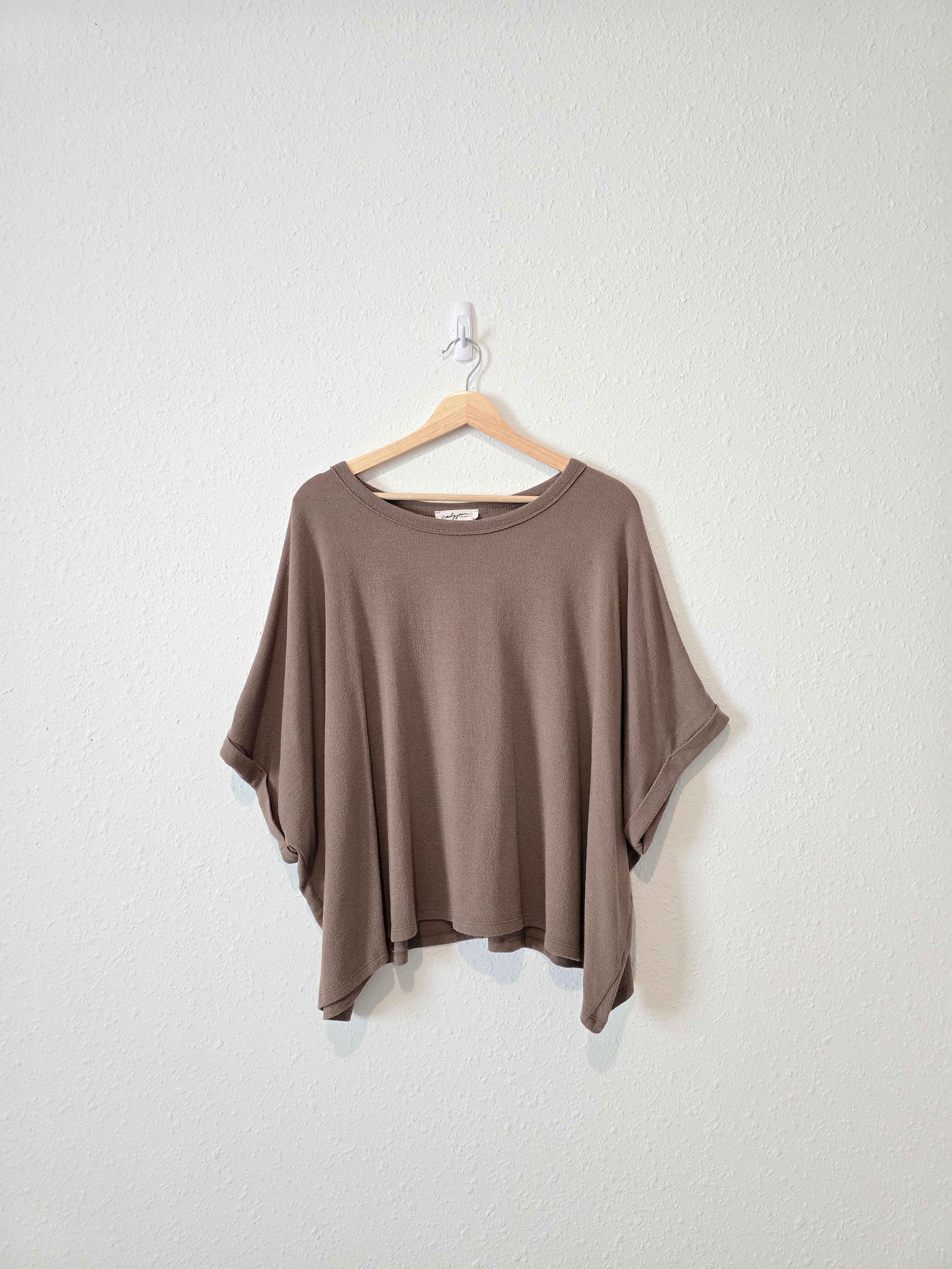 Carly Jean Relaxed Tee (XL)