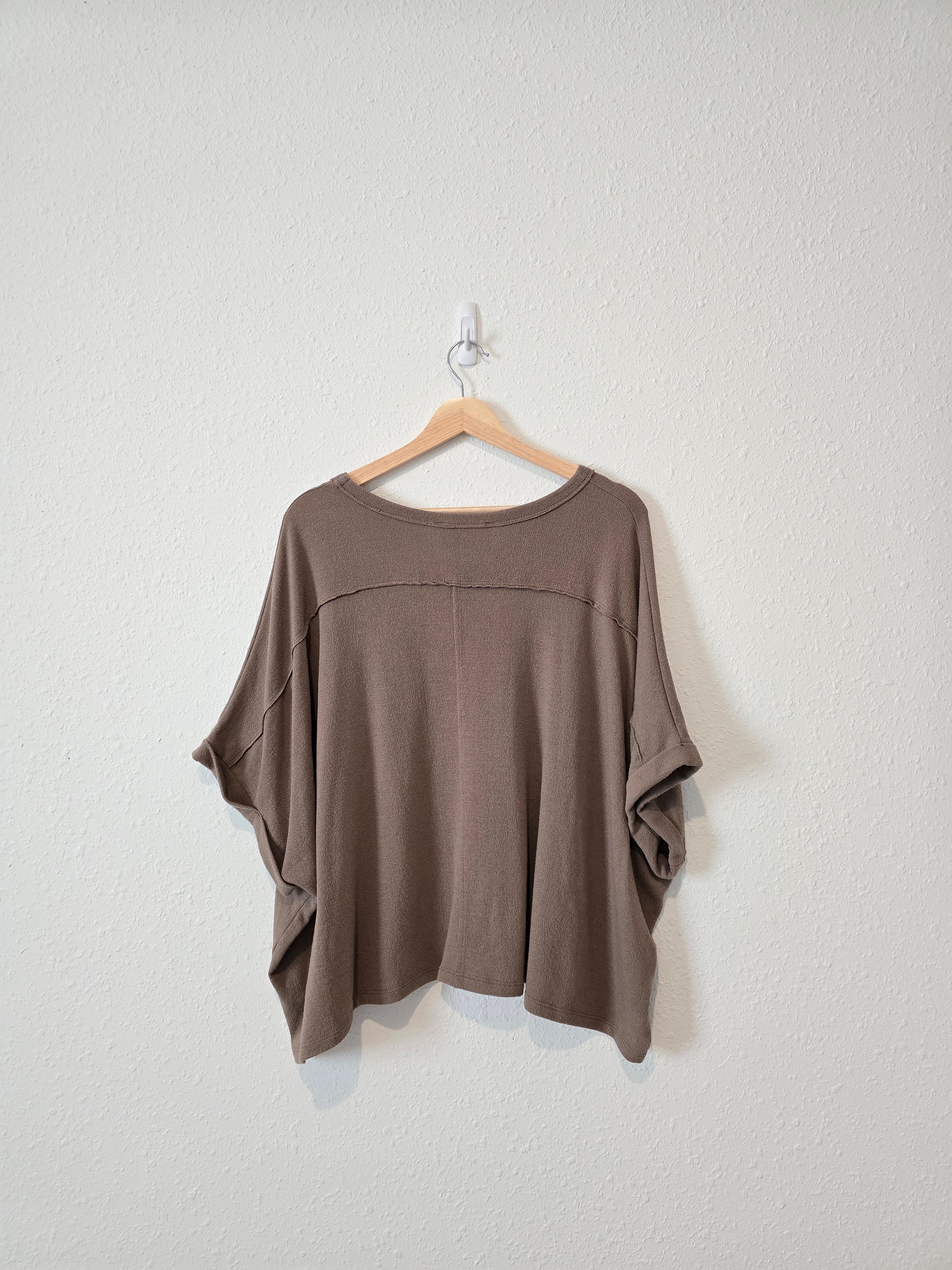 Carly Jean Relaxed Tee (XL)