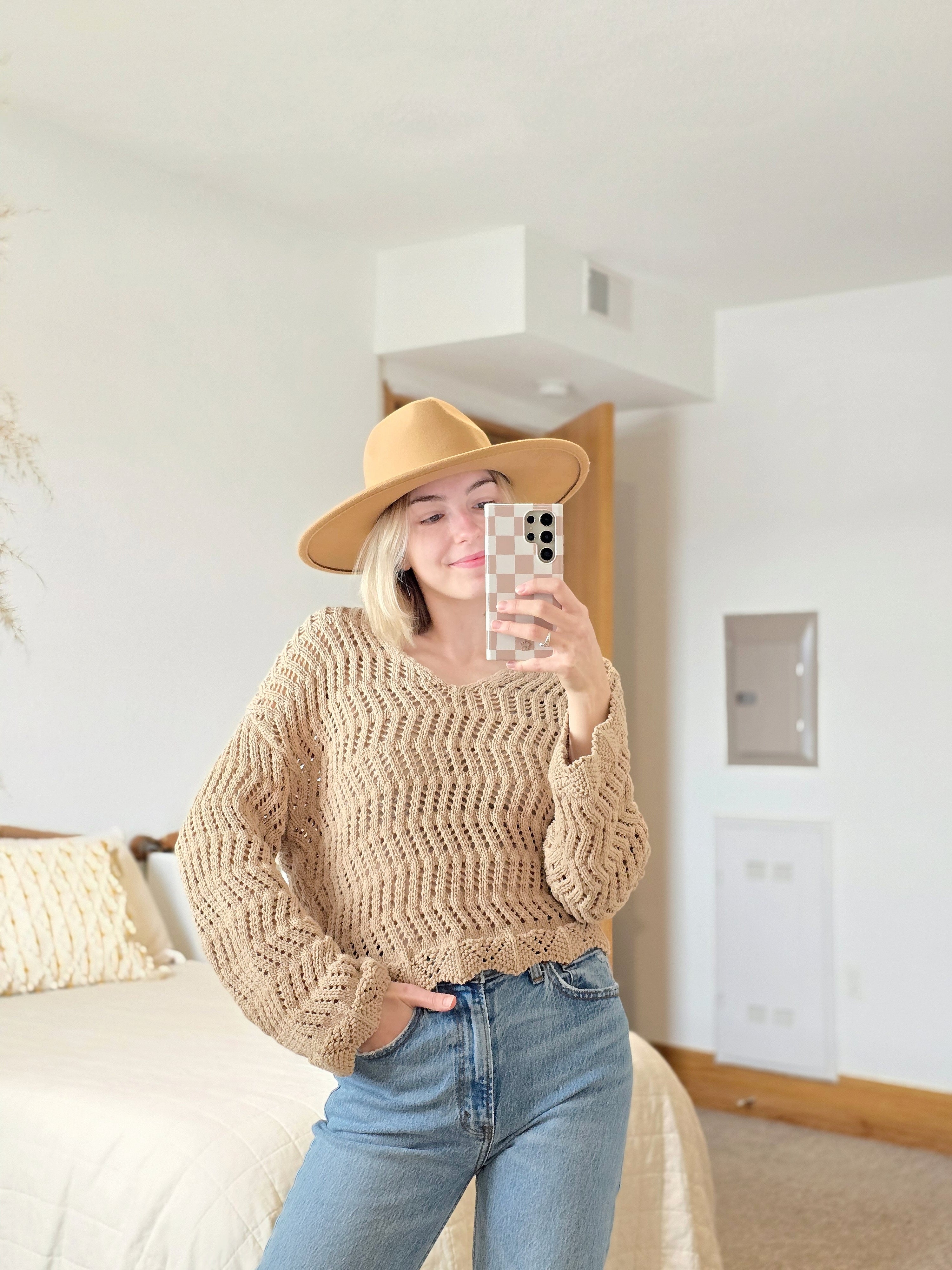 Crochet V Neck Sweater (M)