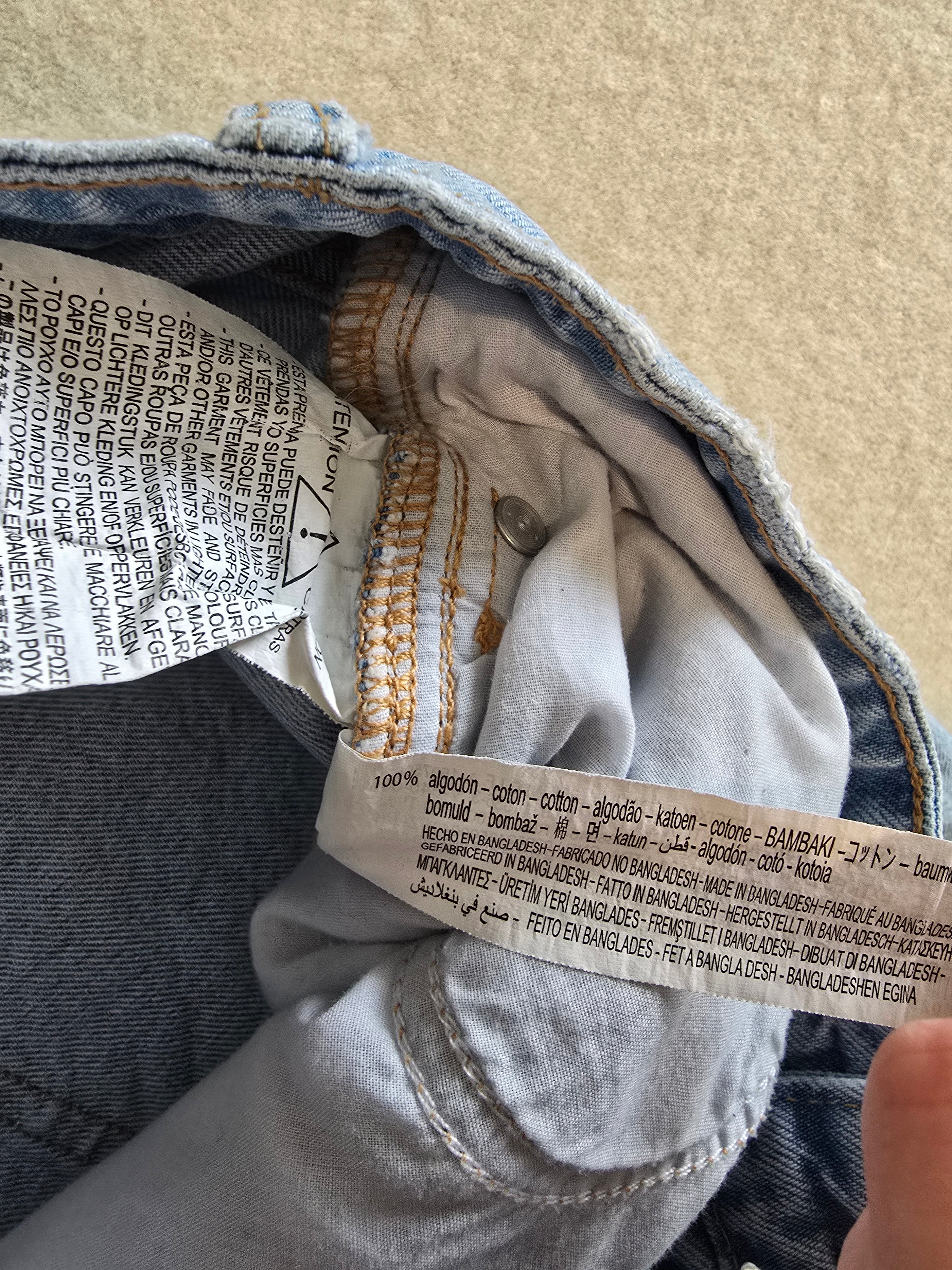 Zara Light Wash Denim Shorts (10)