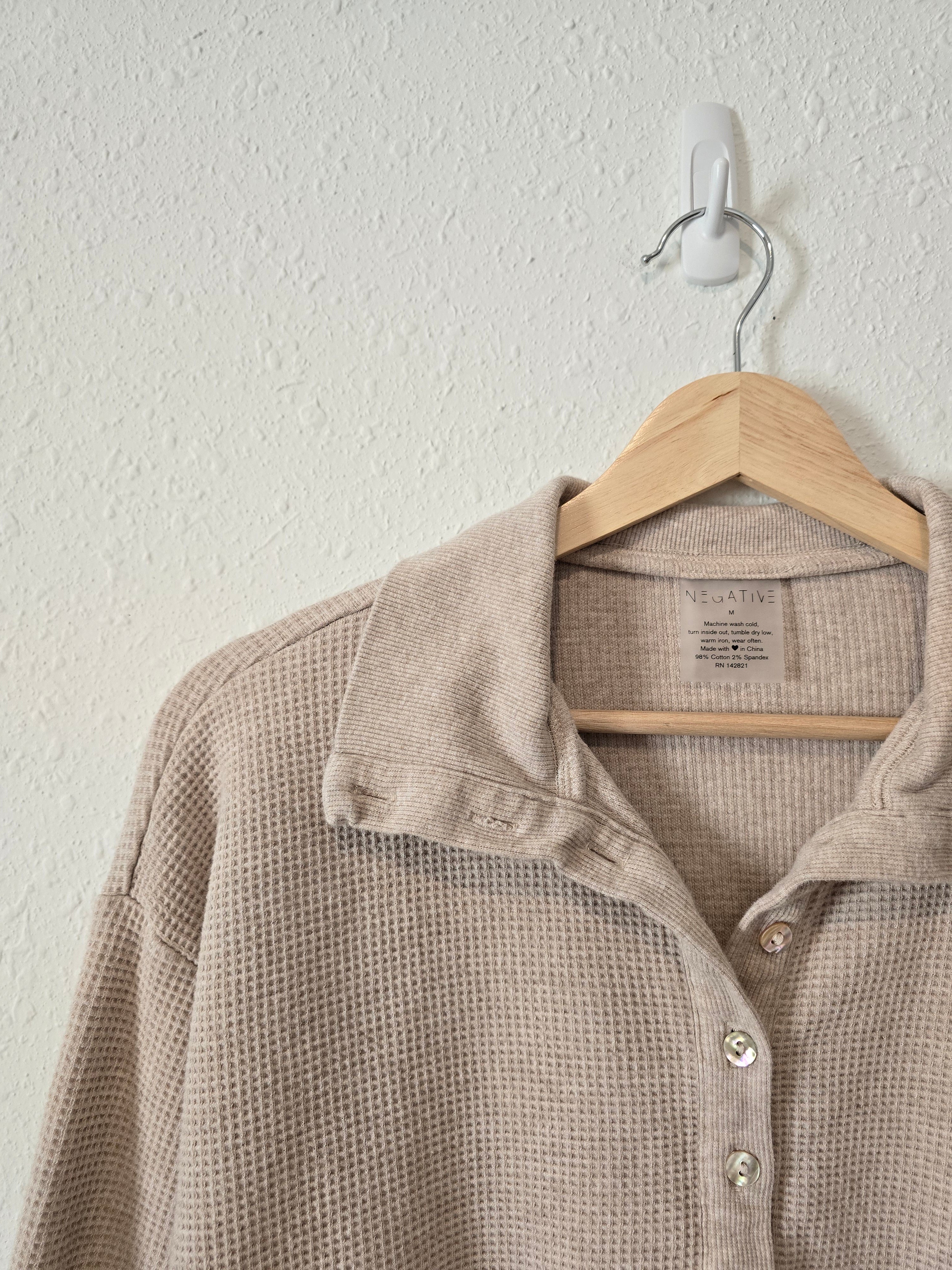 Oversized Waffle Henley Pullover (M)