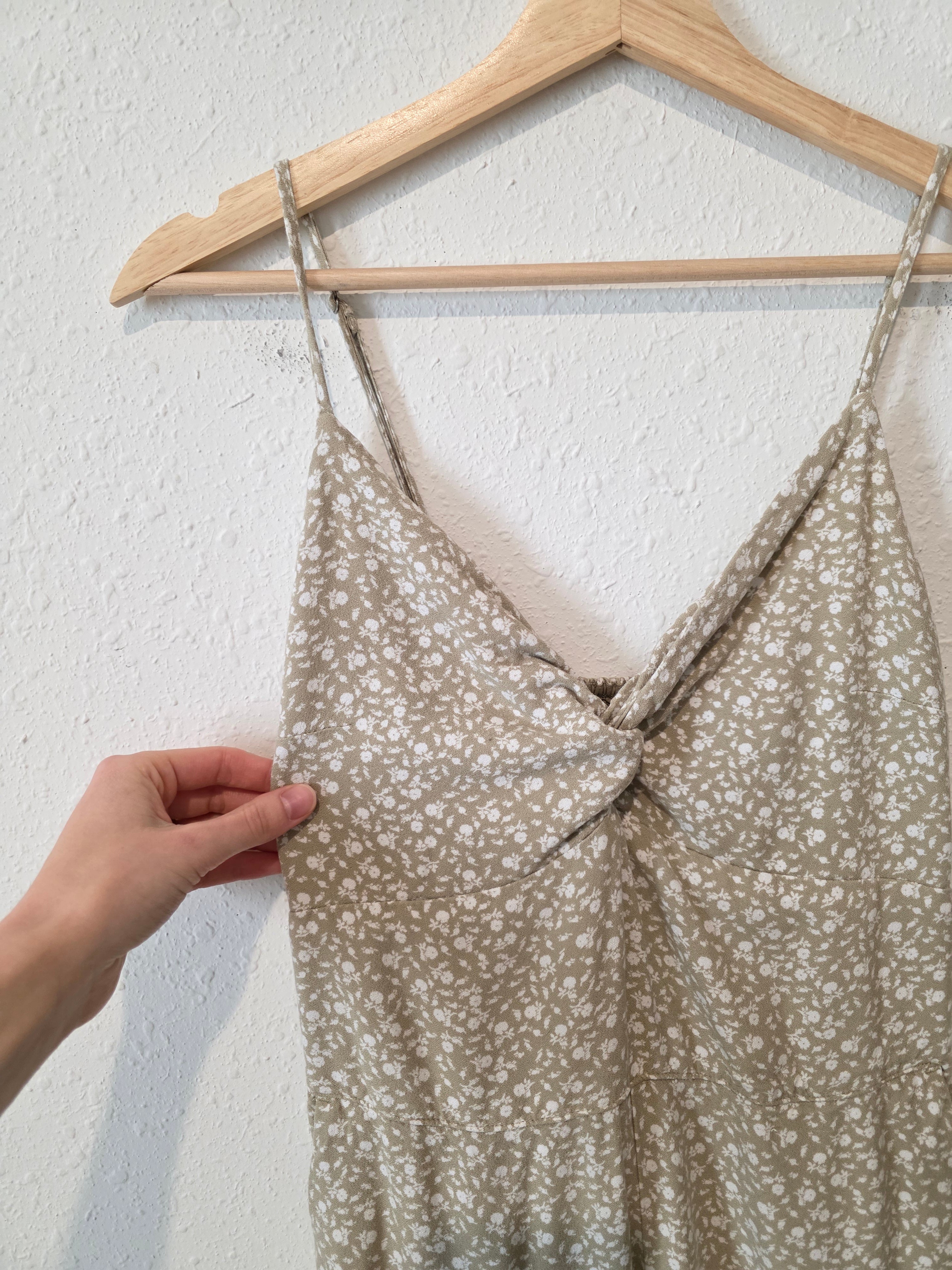Abercrombie Dainty Floral Jumpsuit (ST)