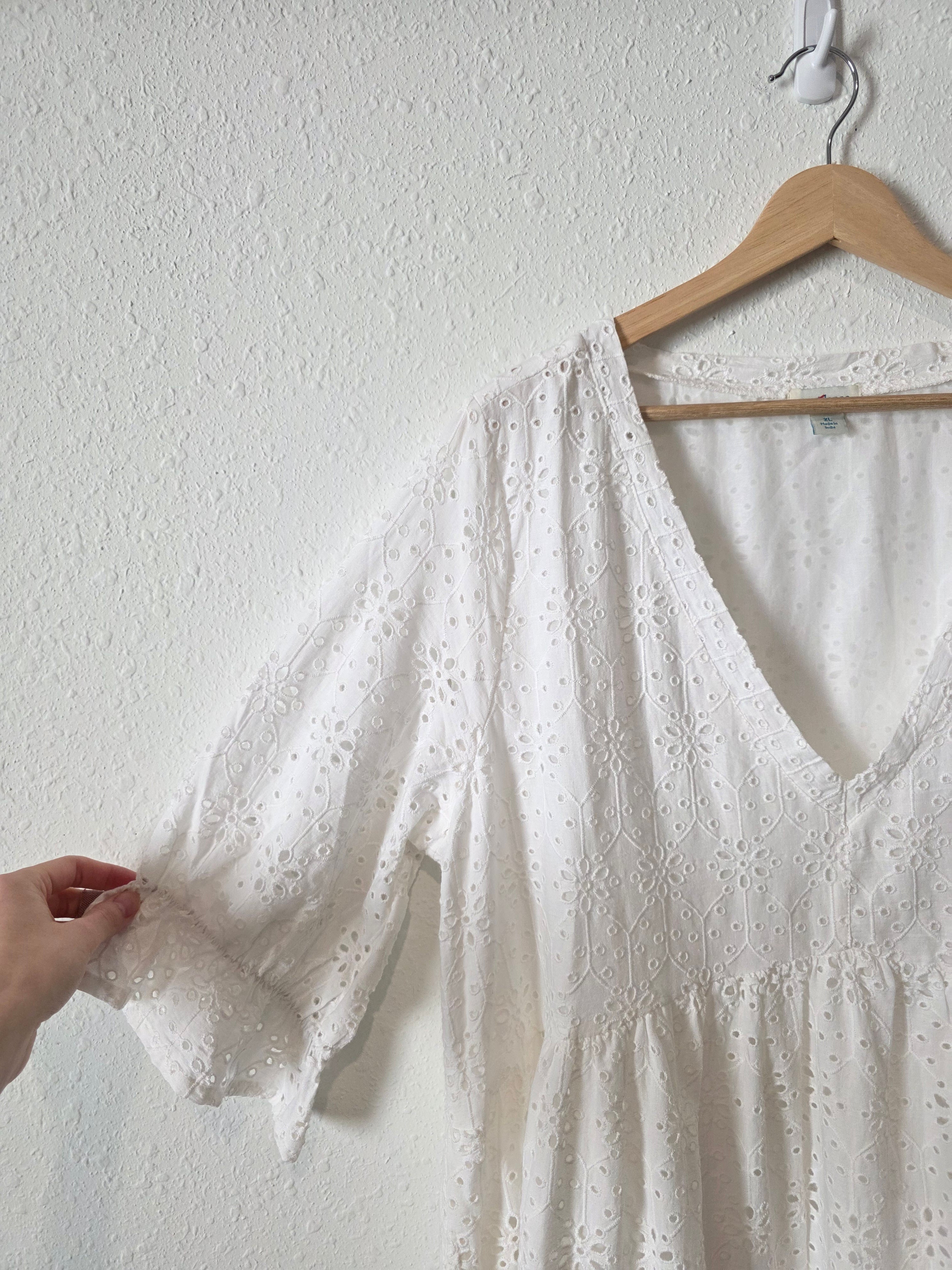 Sundance Eyelet Midi Dress (XL)