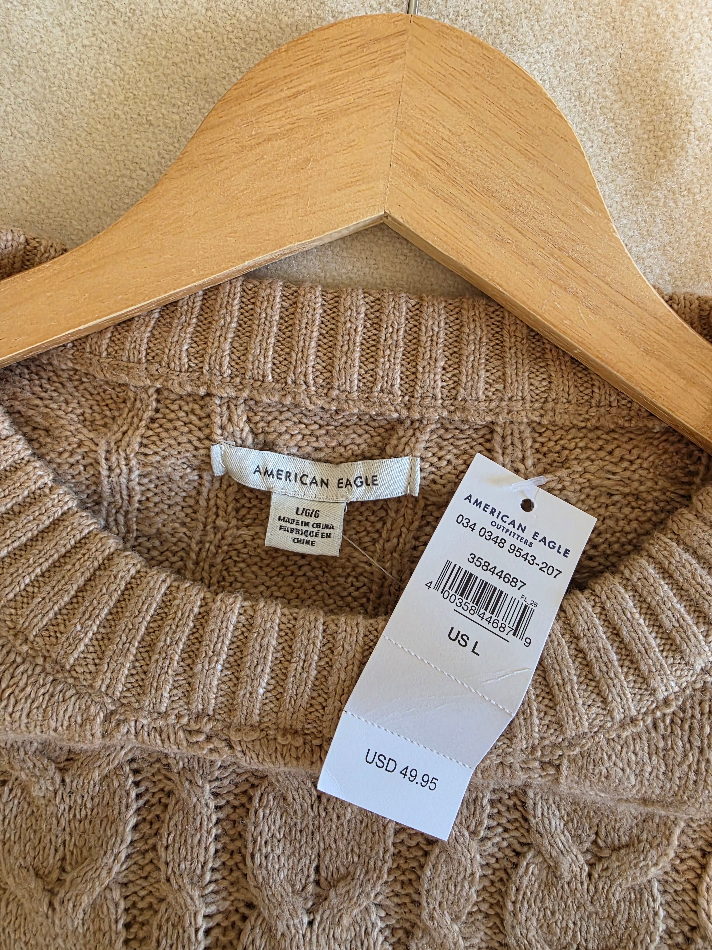 NEW Cable Knit Crewneck Sweater (L)