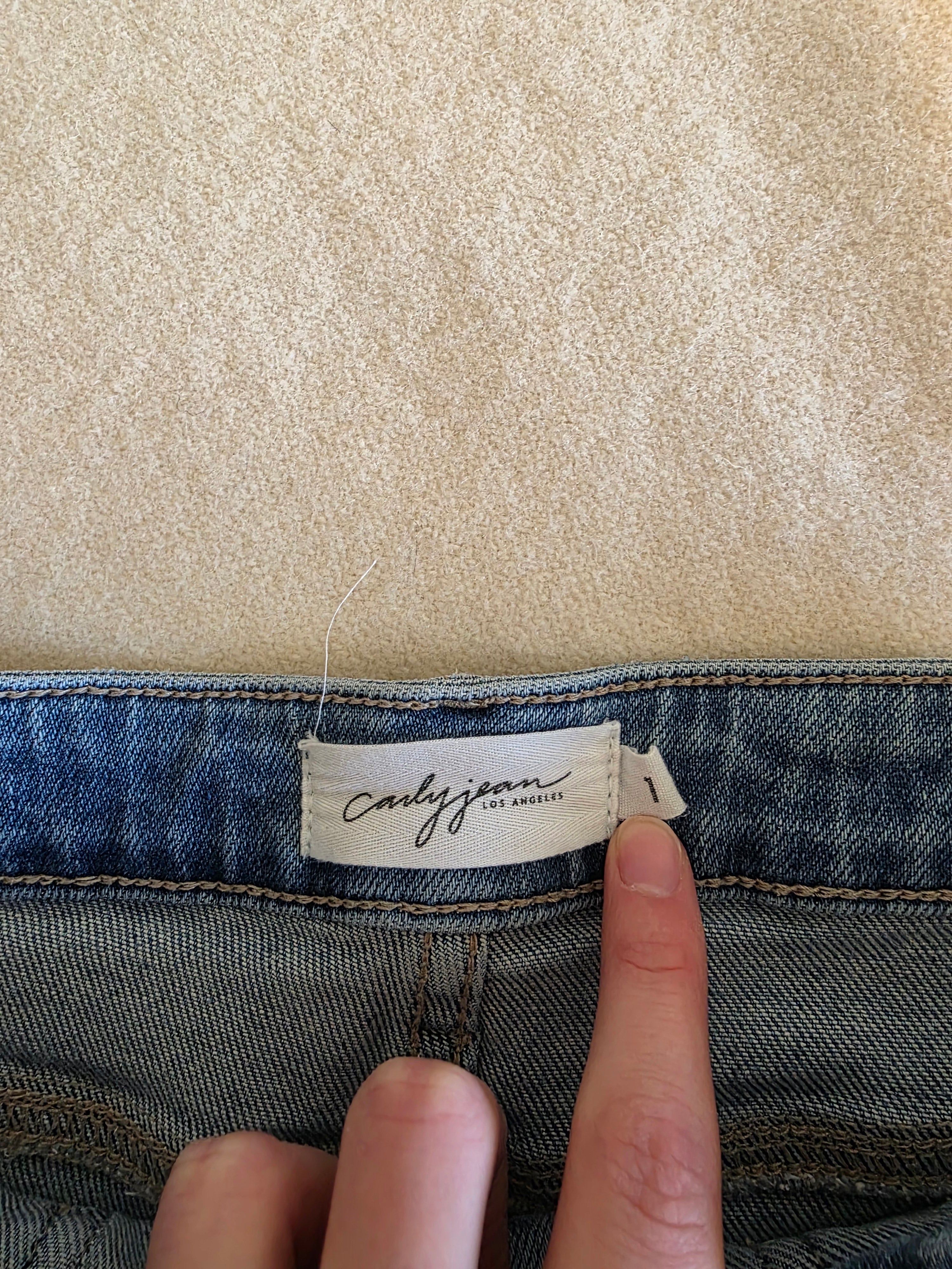Carly Jean Wide Leg Crop Jeans (25/26)