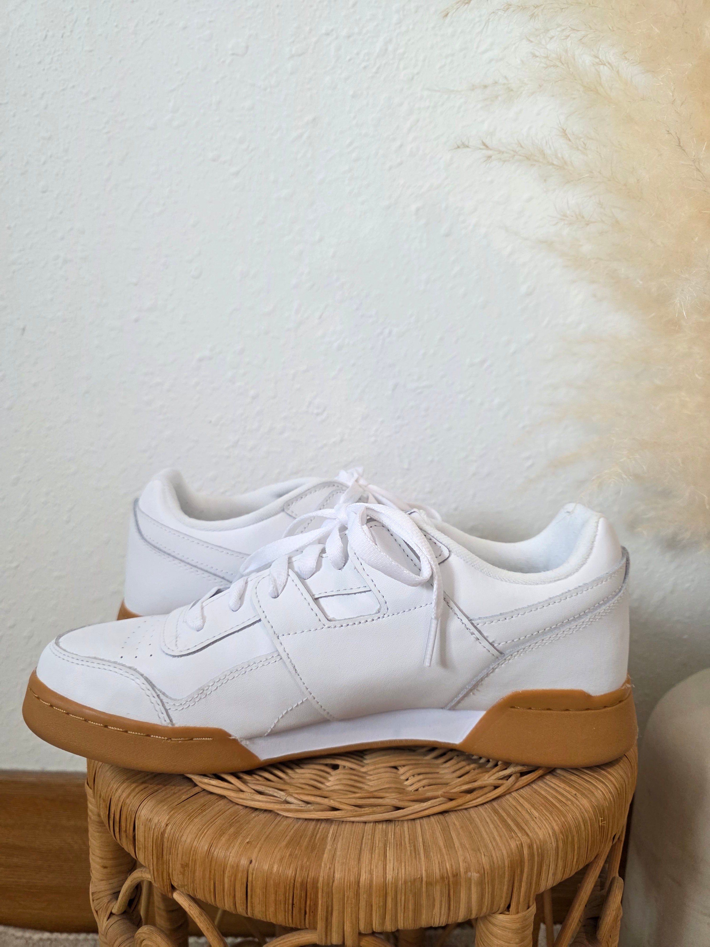 Reebok White Sneakers (11)