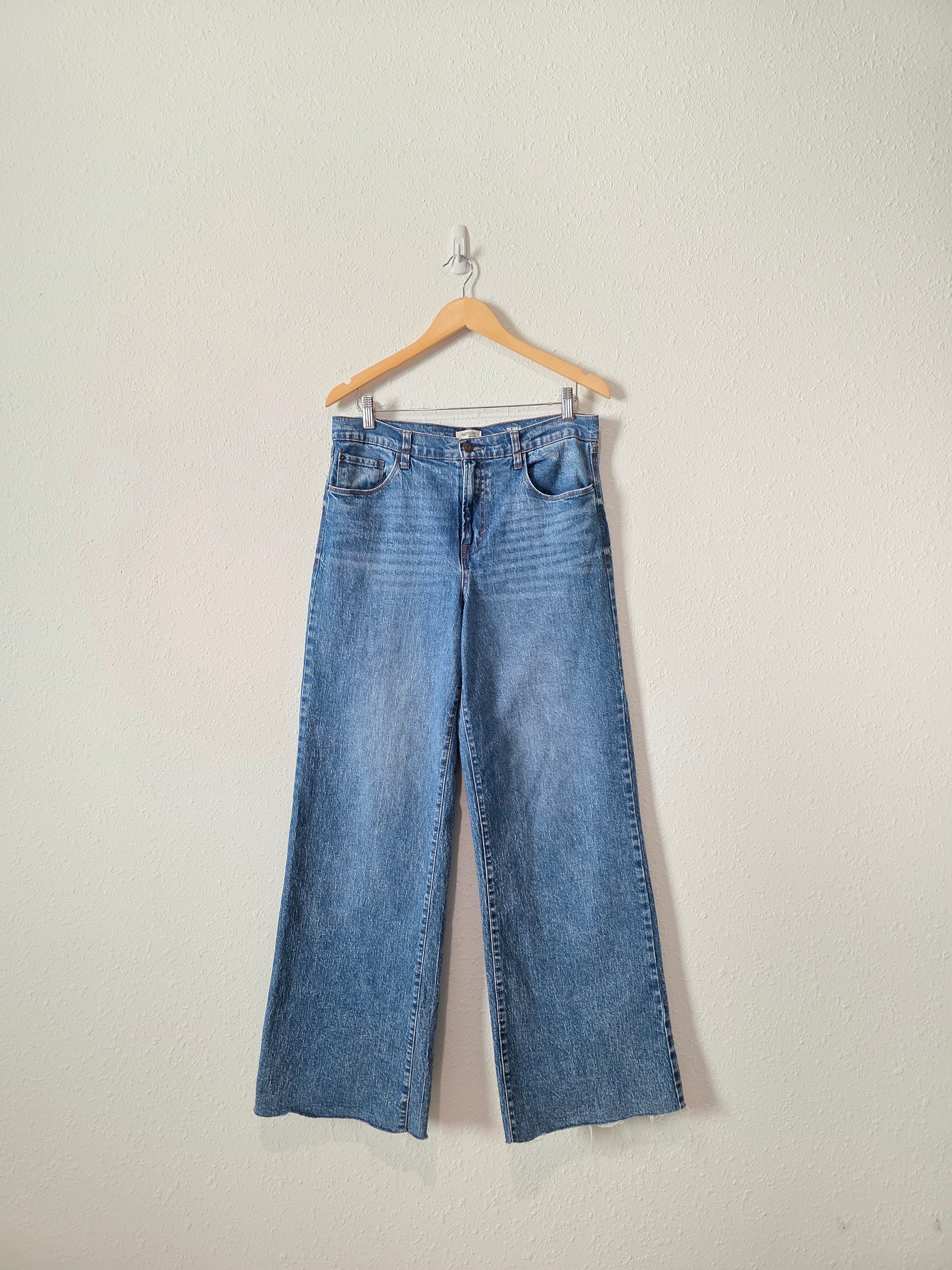 High Rise Wide Leg Jeans (10/30)