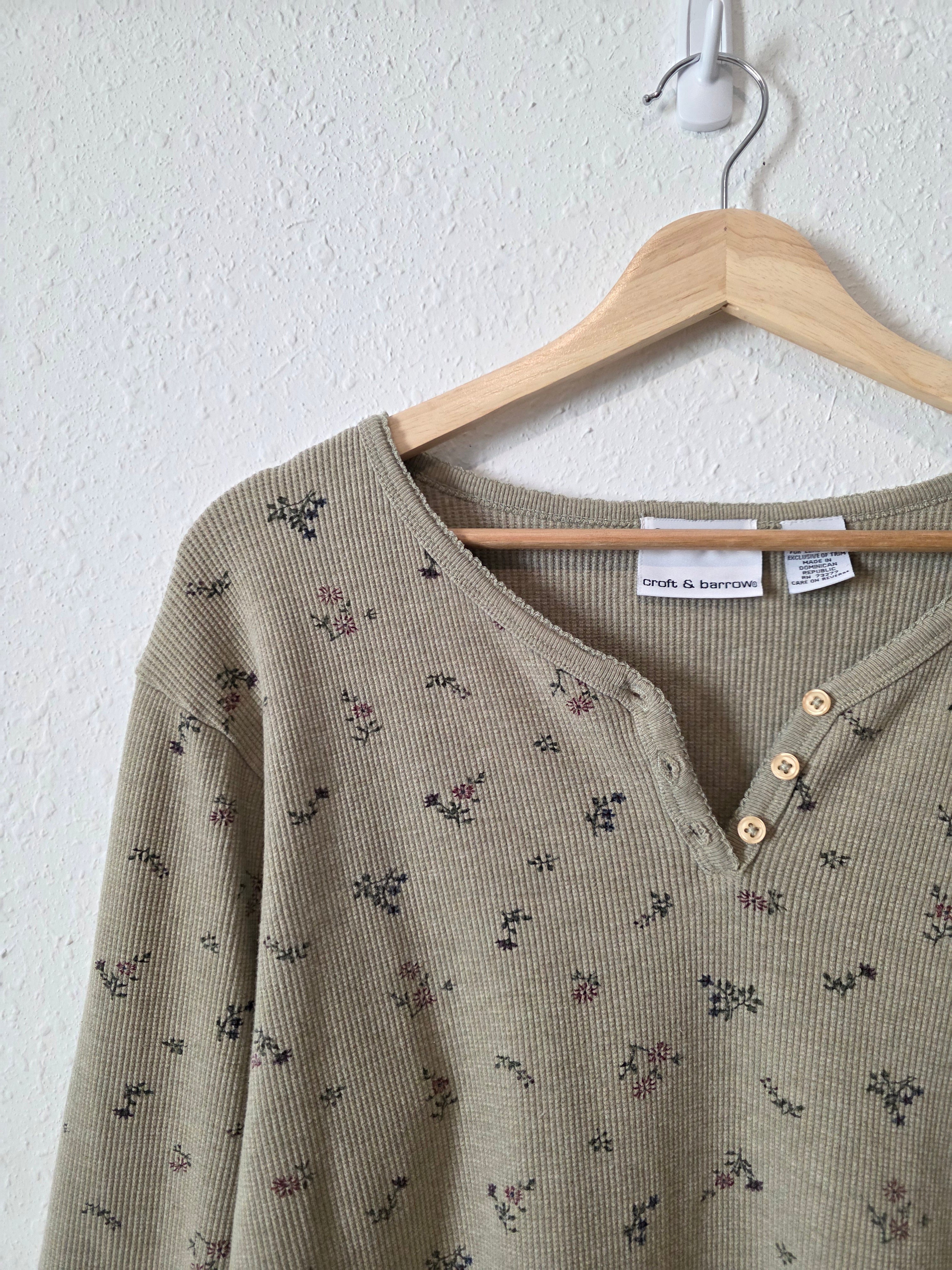 Vintage Dainty Floral Tee (L)