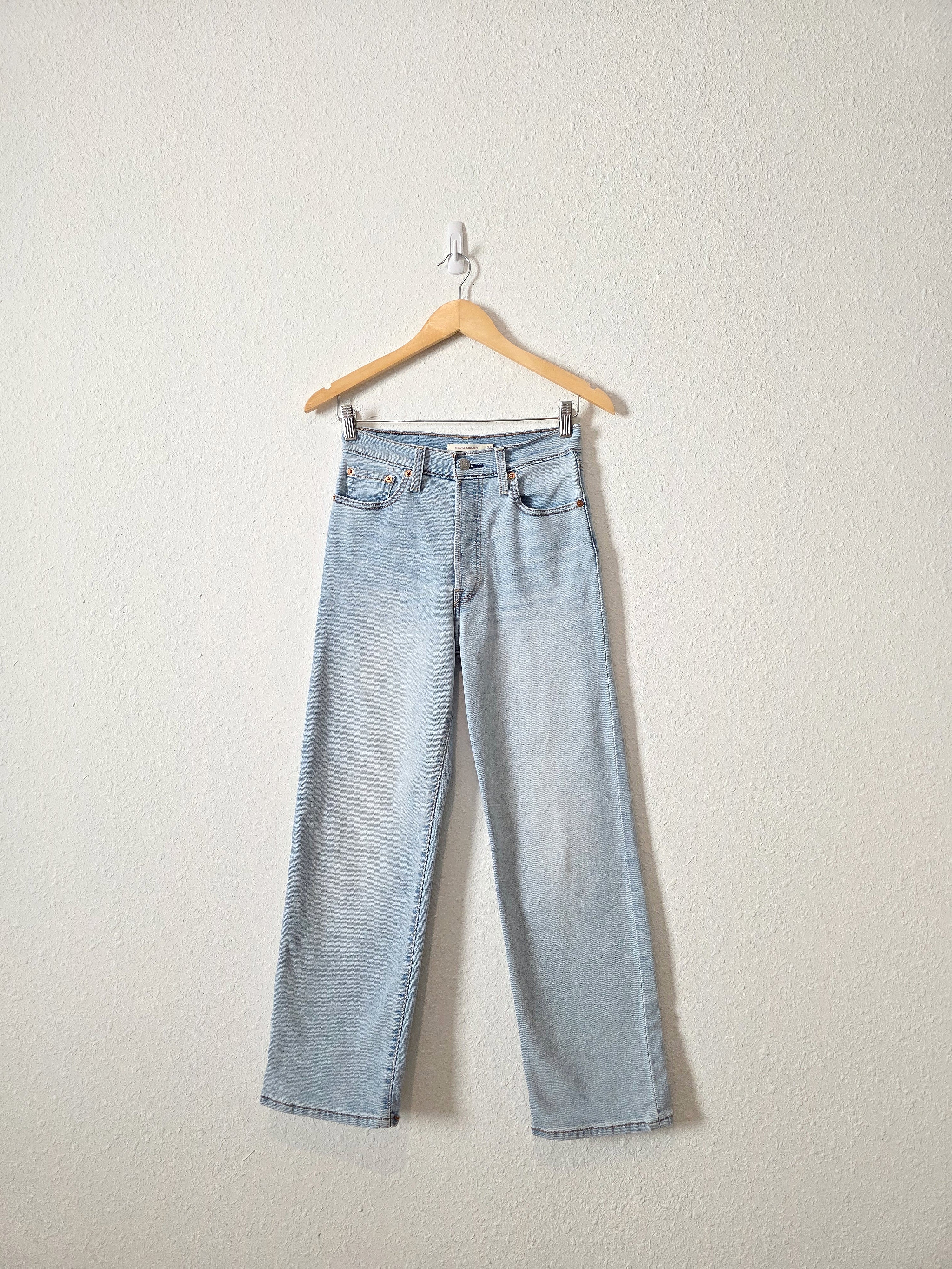 Levi's Ribcage Straight Jeans (25)