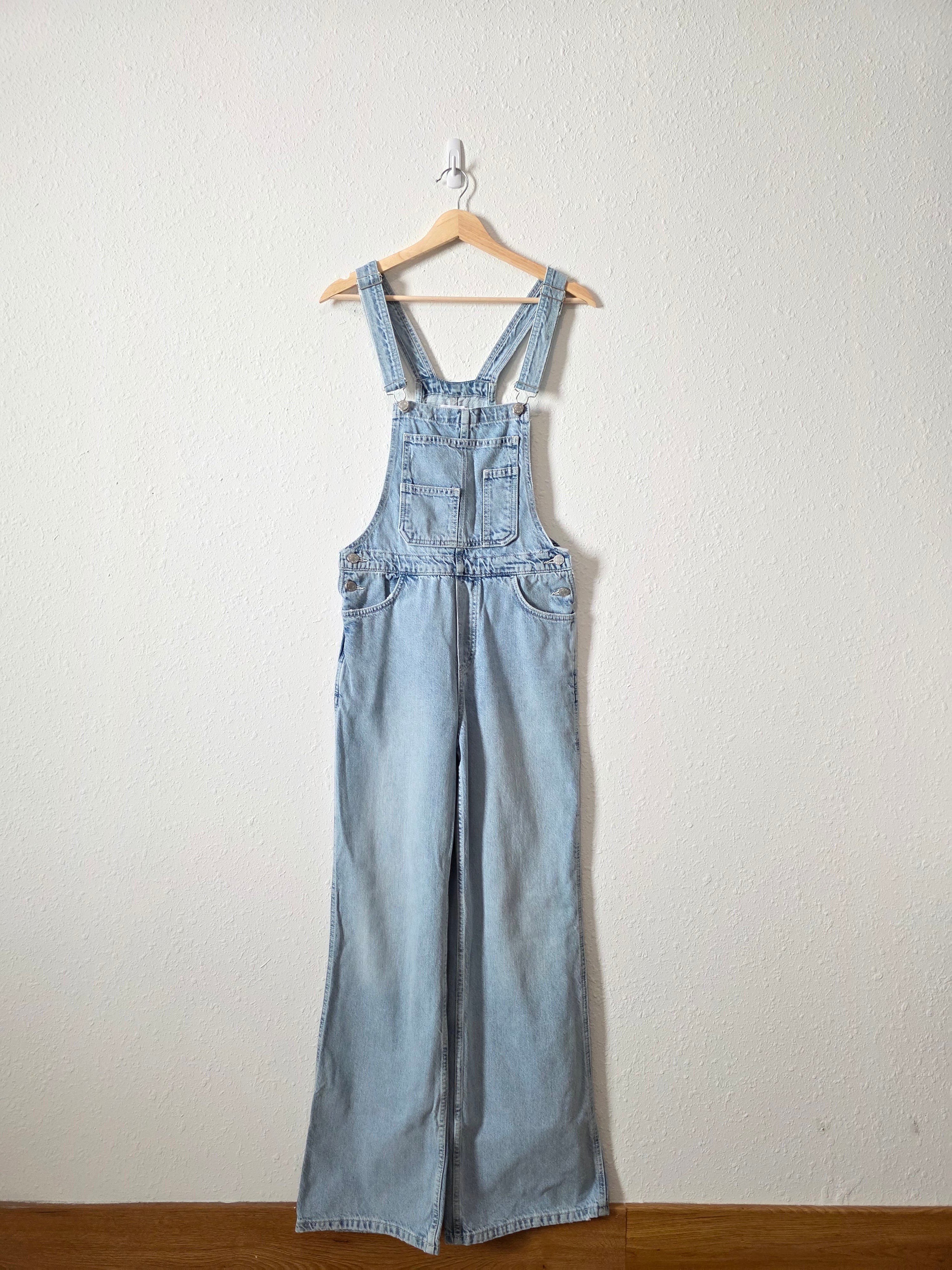 Zara Light Wash Denim Overalls (S)
