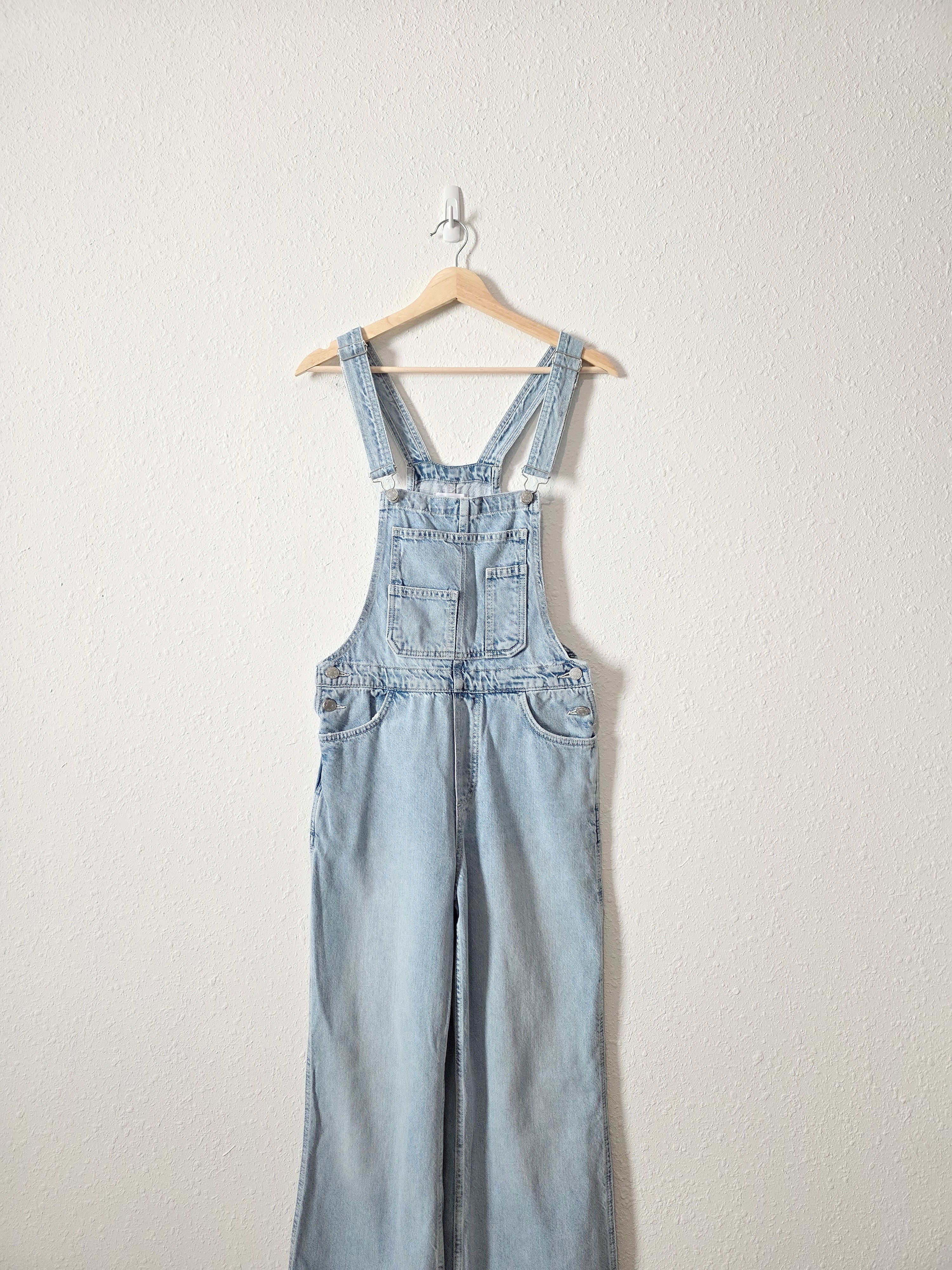 Zara Light Wash Denim Overalls (S)