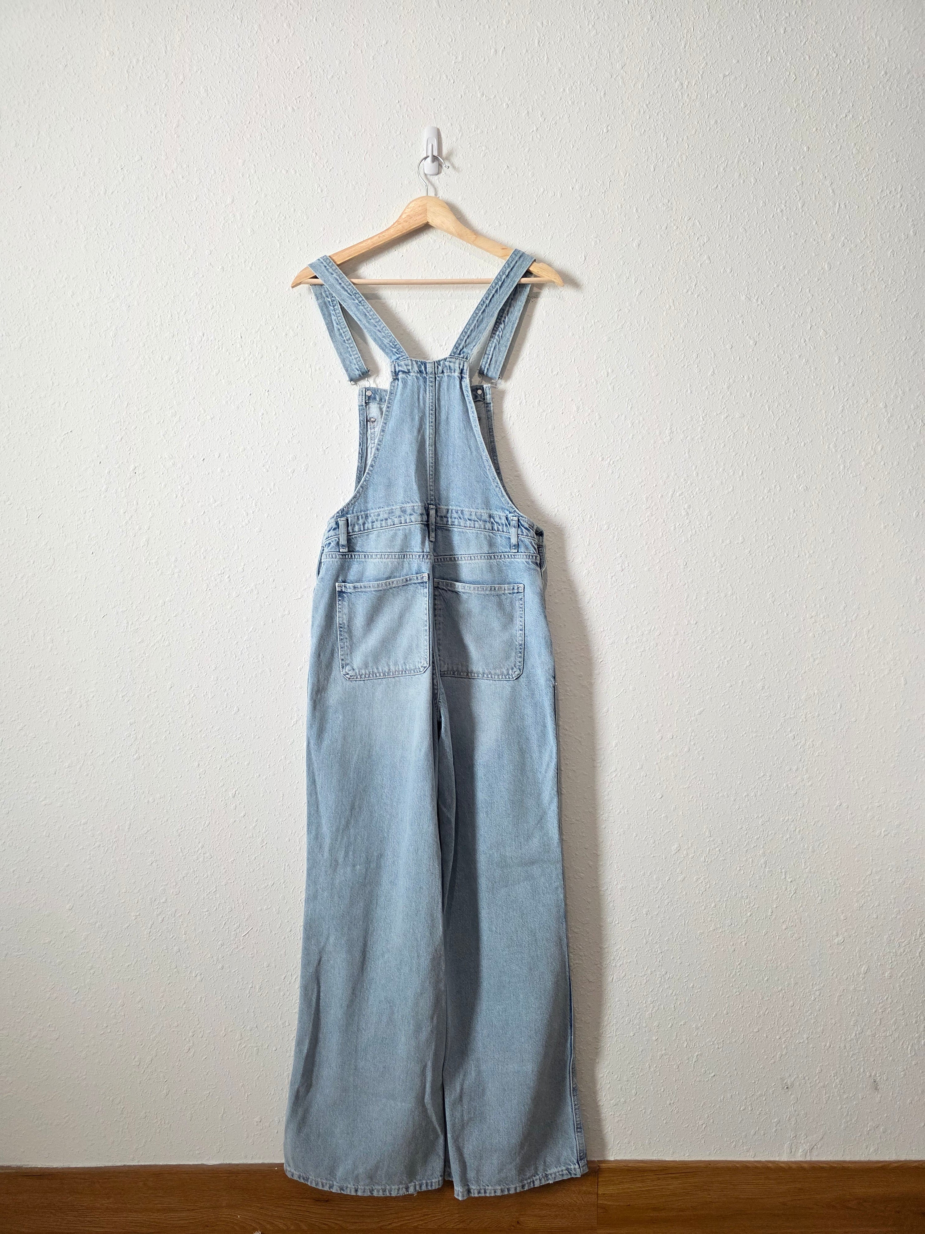 Zara Light Wash Denim Overalls (S)