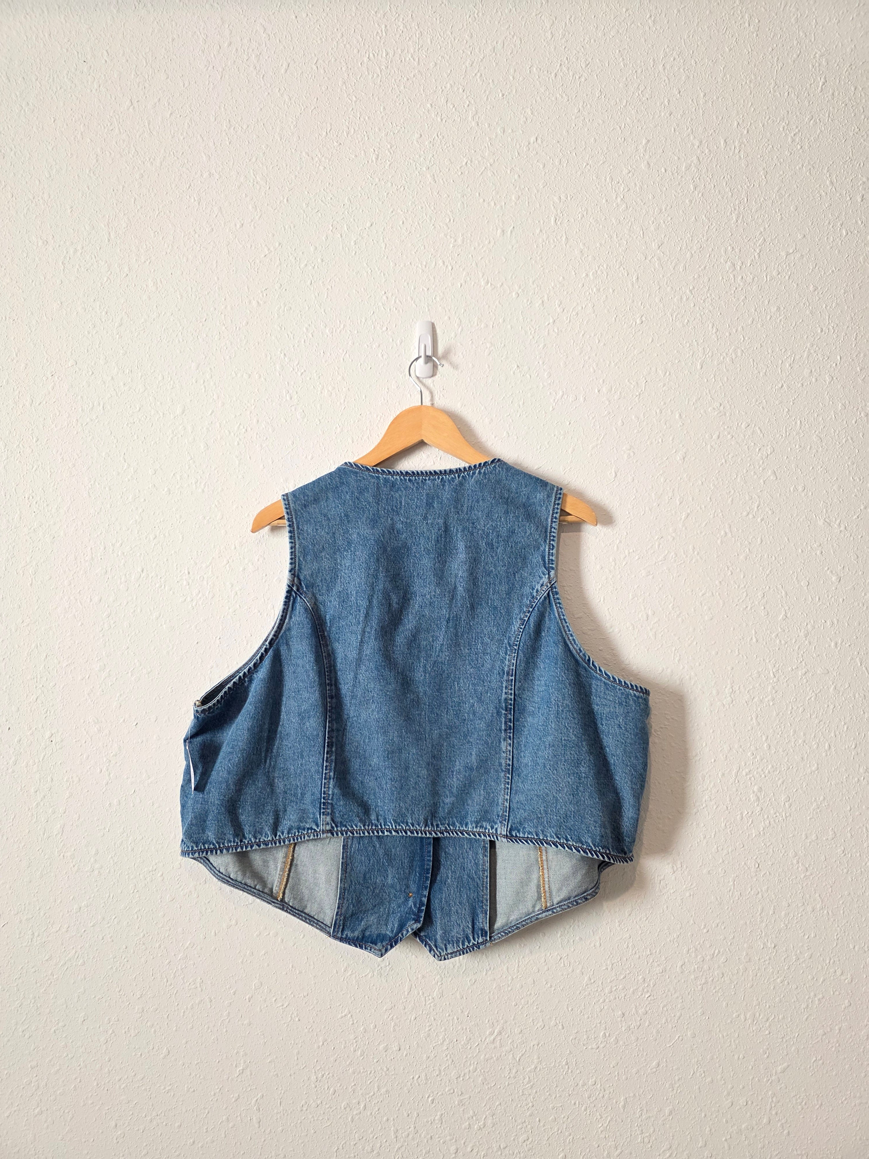 NEW Cropped Denim Vest (2X)