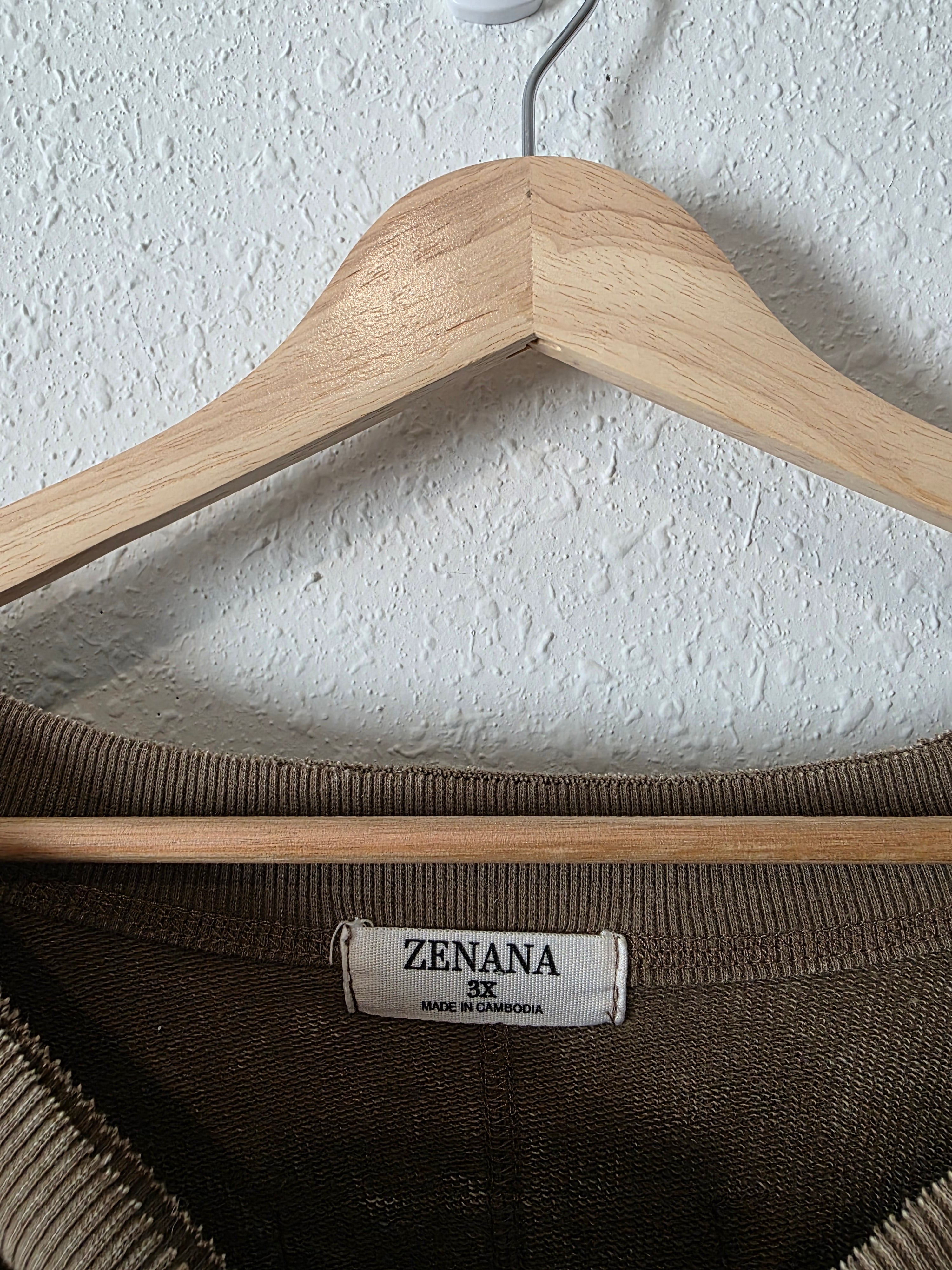 Zenana Brown Crew Sweatshirt (3X)