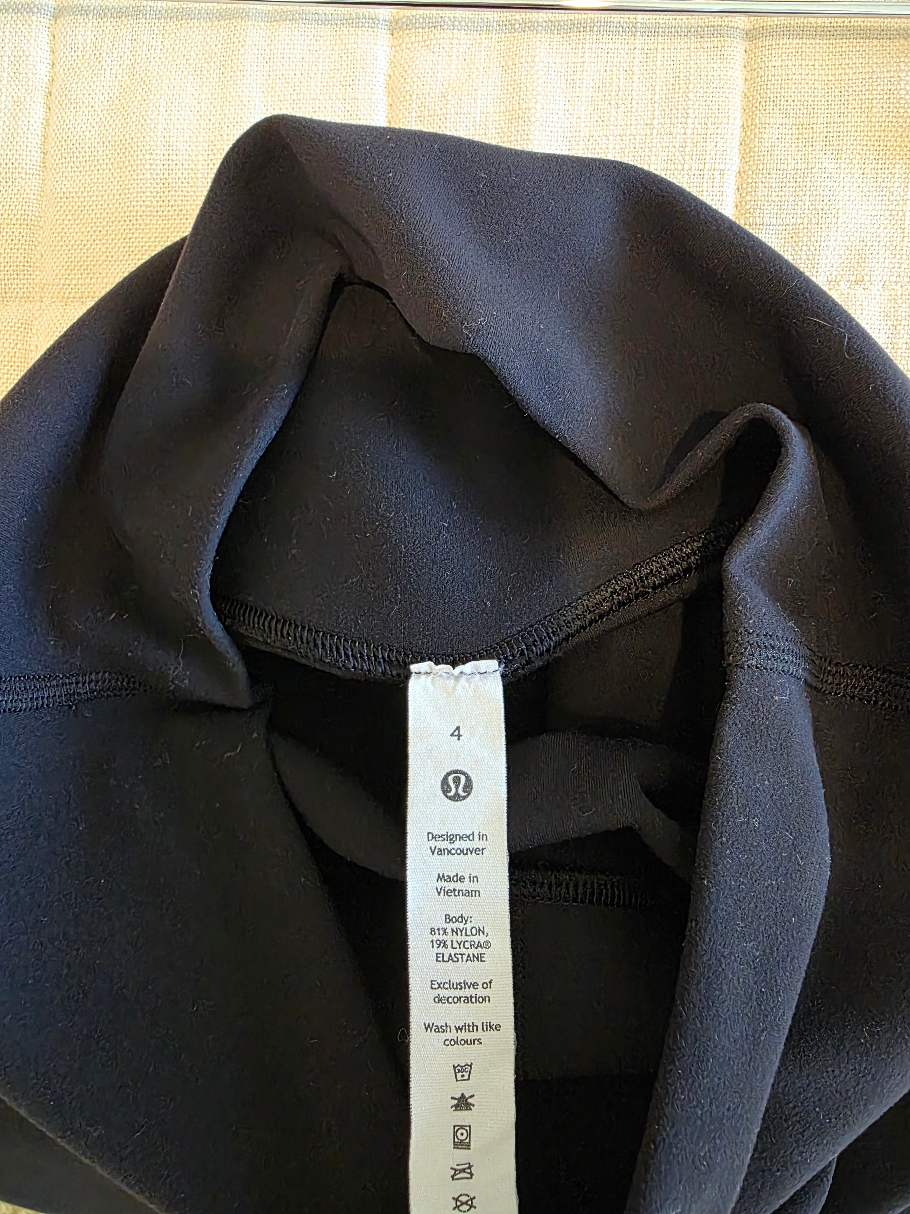Lululemon Black Align Bike Shorts (4)