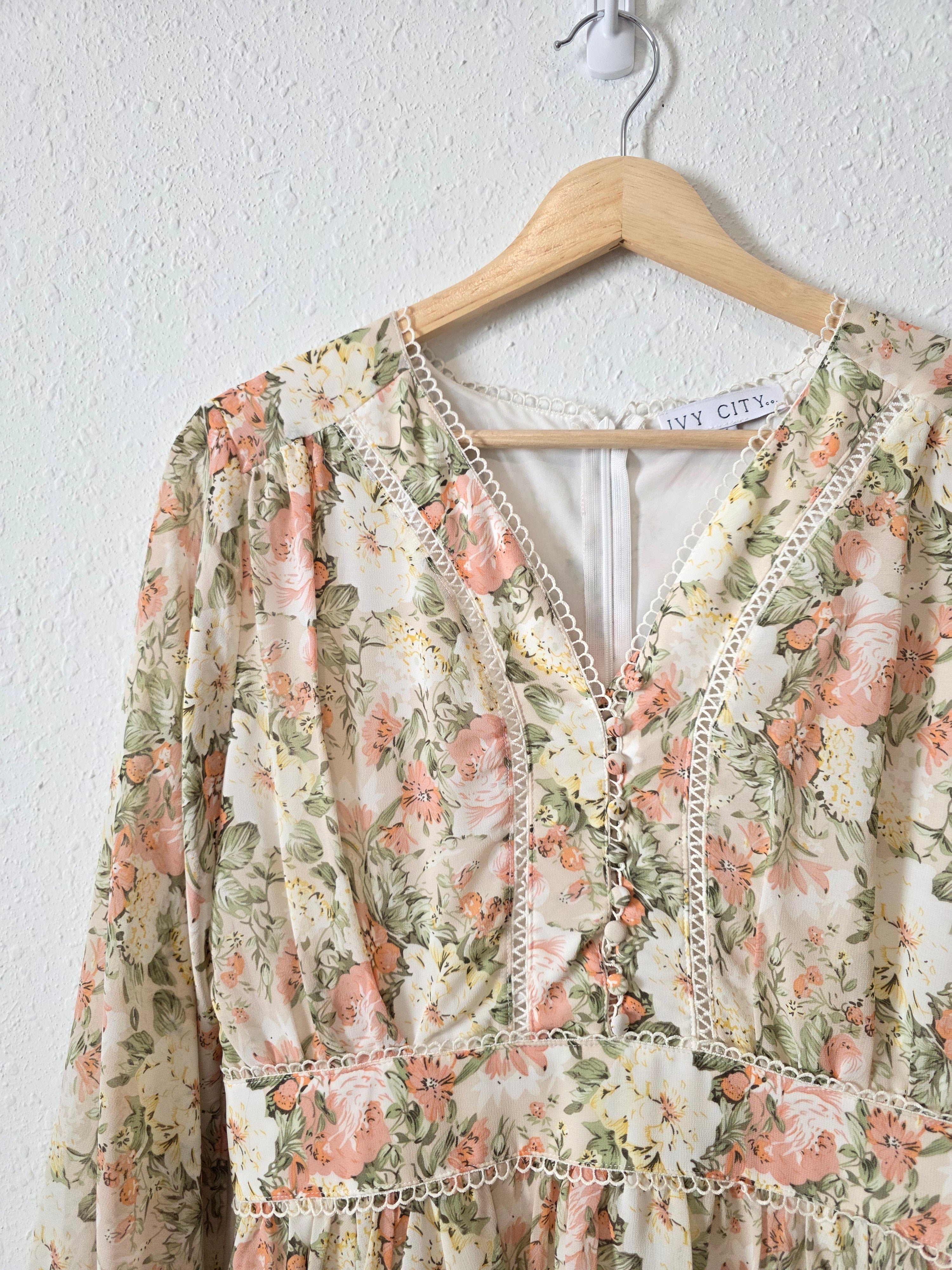 Ivy City Floral Maxi Dress (M)